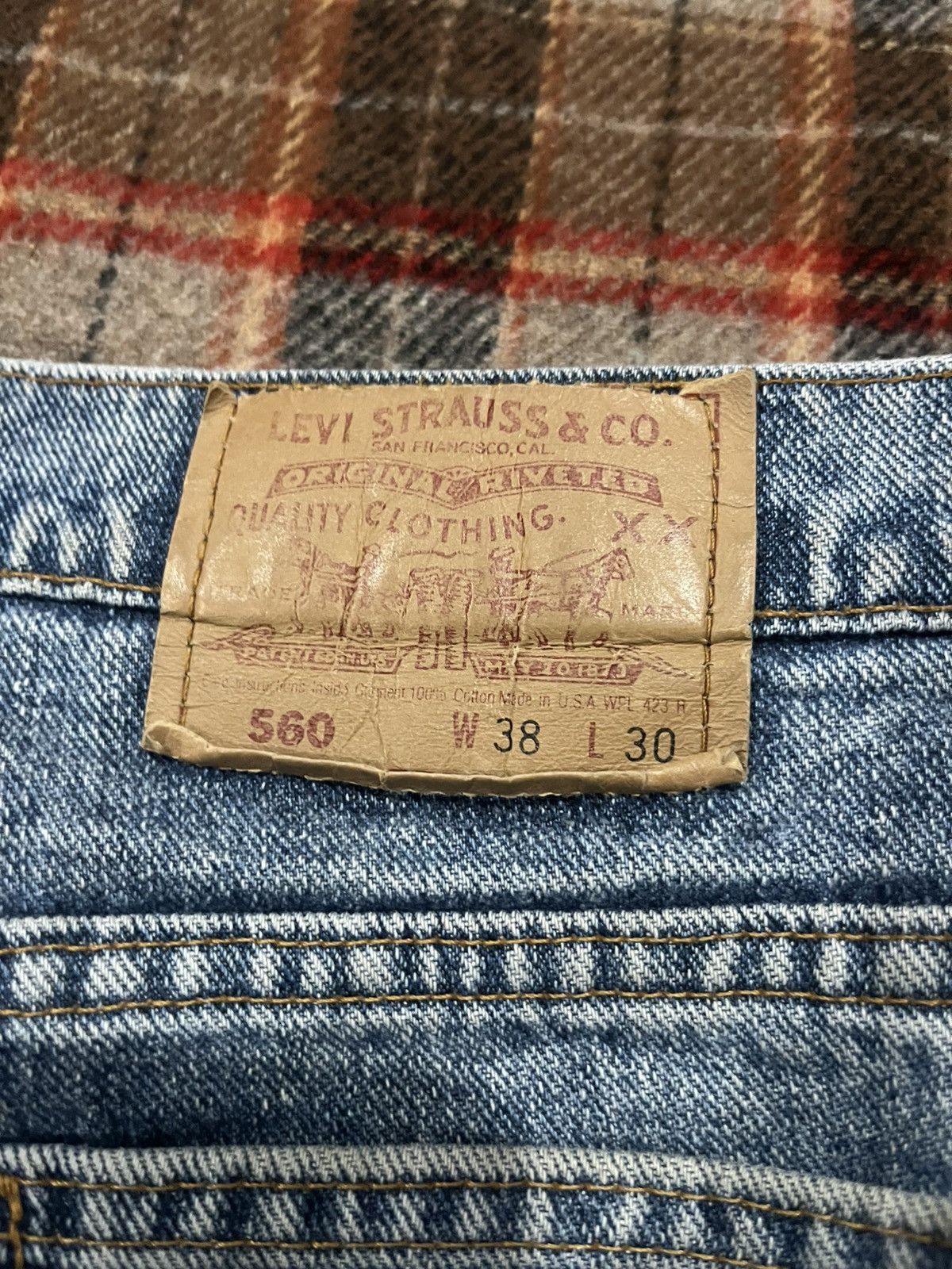 Levi's Vintage 1992 Levi’s 560 light Wash baggy tapered Jeans 38 Size US 38 / EU 54 - 12 Thumbnail