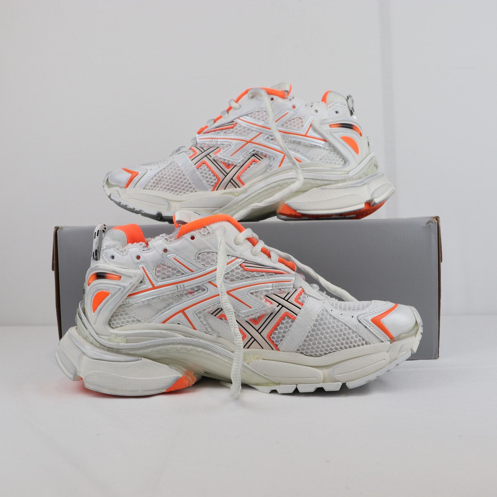 Balenciaga o1rshd1 Upper Mesh Rubber Runner in Neon Orange/Eggsh Size US 10 / EU 43 - 1 Thumbnail