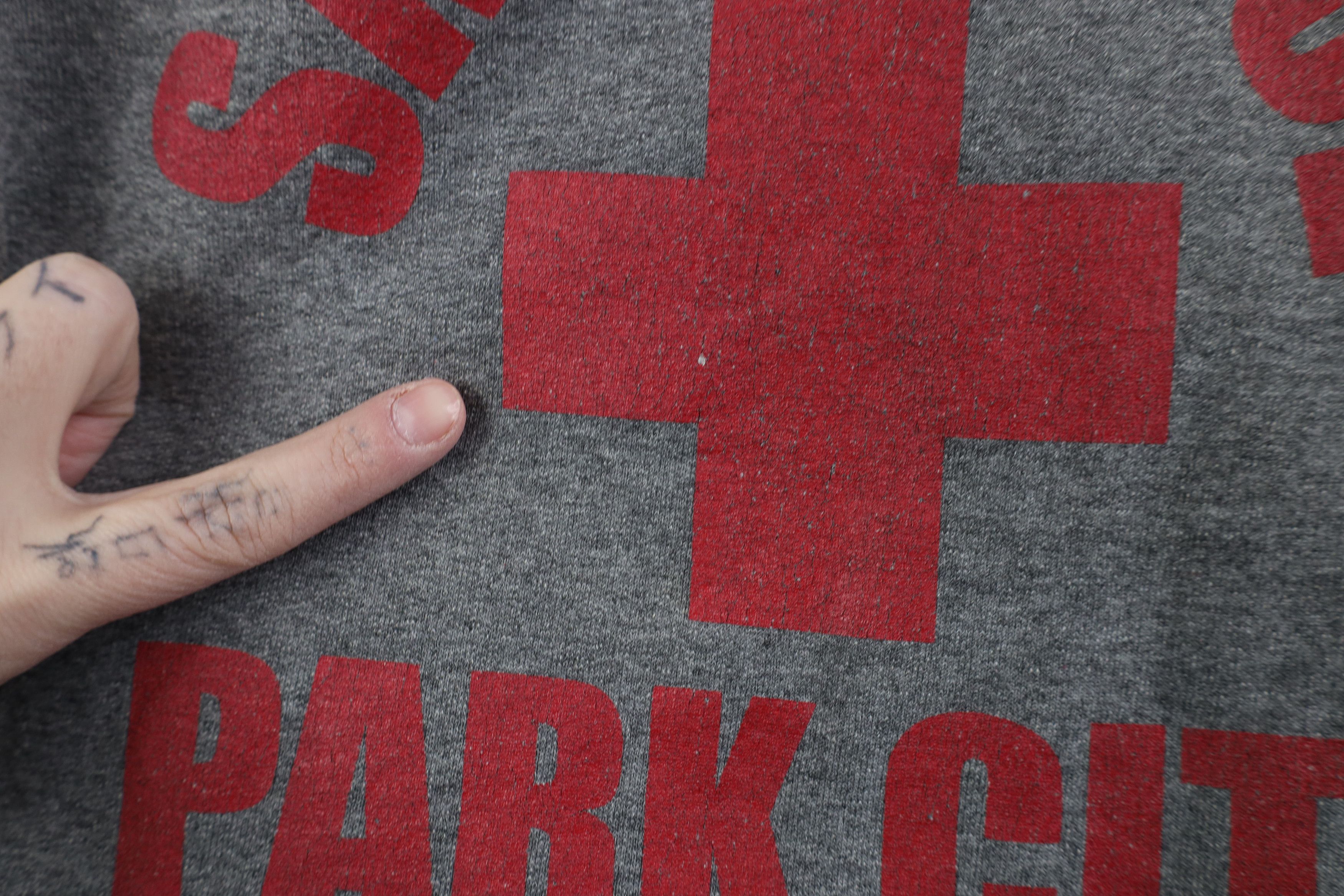 Vintage Vintage Y2K Park City Utah Hoodie Sweatshirt Heather Gray Size US M / EU 48-50 / 2 - 5 Thumbnail