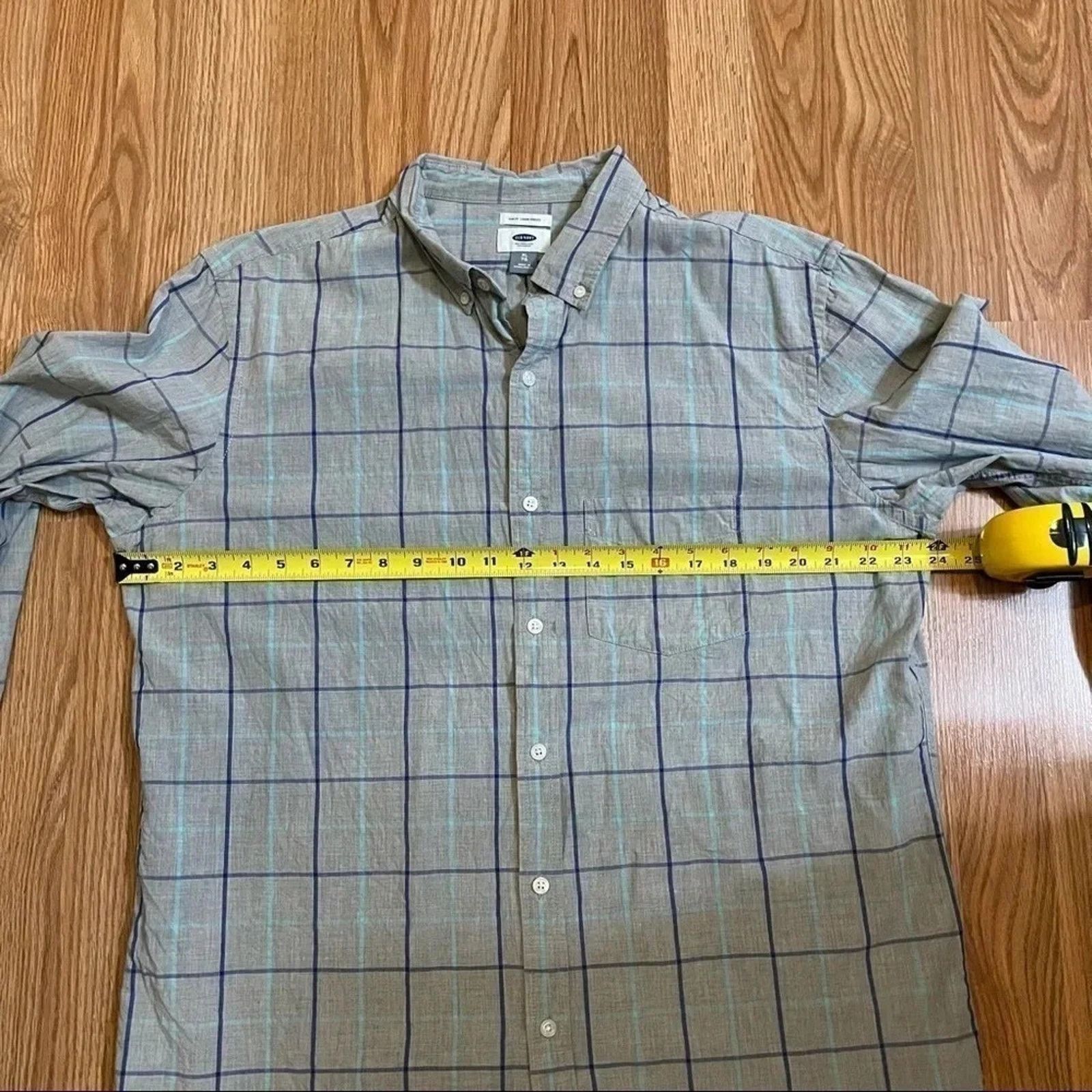 Old Navy Old Navy Slim Fit The Signature Shirt sz XL Button Up Shirt Size US XL / EU 56 / 4 - 6 Thumbnail
