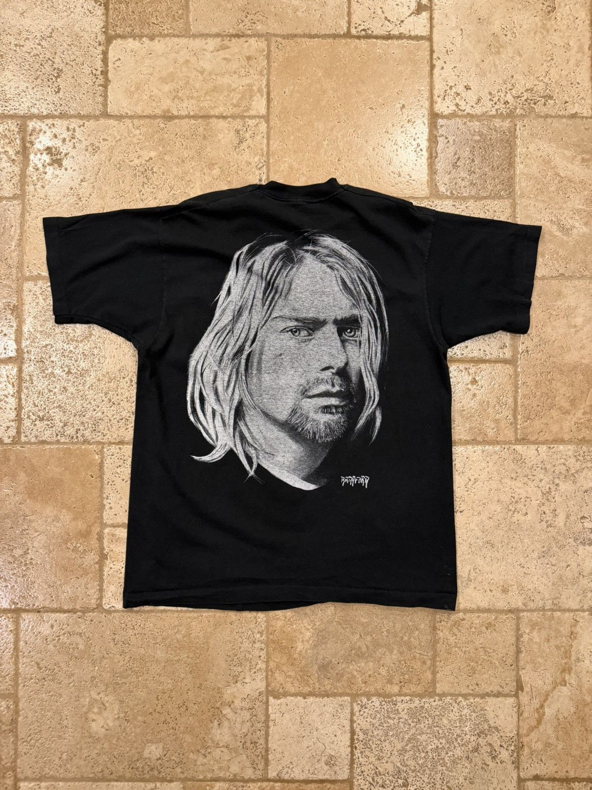 Vintage Vintage Kurt Cobain Nirvana Memorial Big Face / Patches Tee Size US XL / EU 56 / 4 - 11 Thumbnail