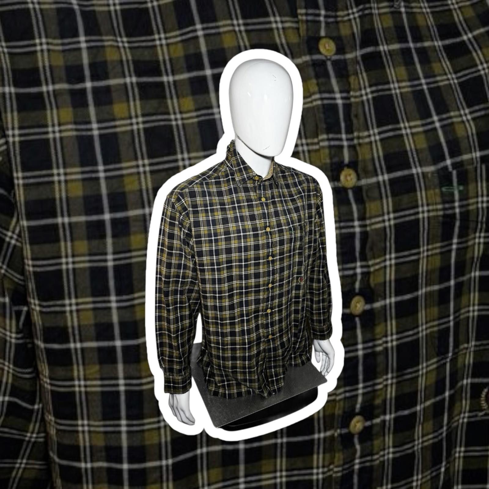 Tommy Hilfiger Stylish Mens Checked Shirt - Casual Wear Size US L / EU 52-54 / 3 - 1 Thumbnail