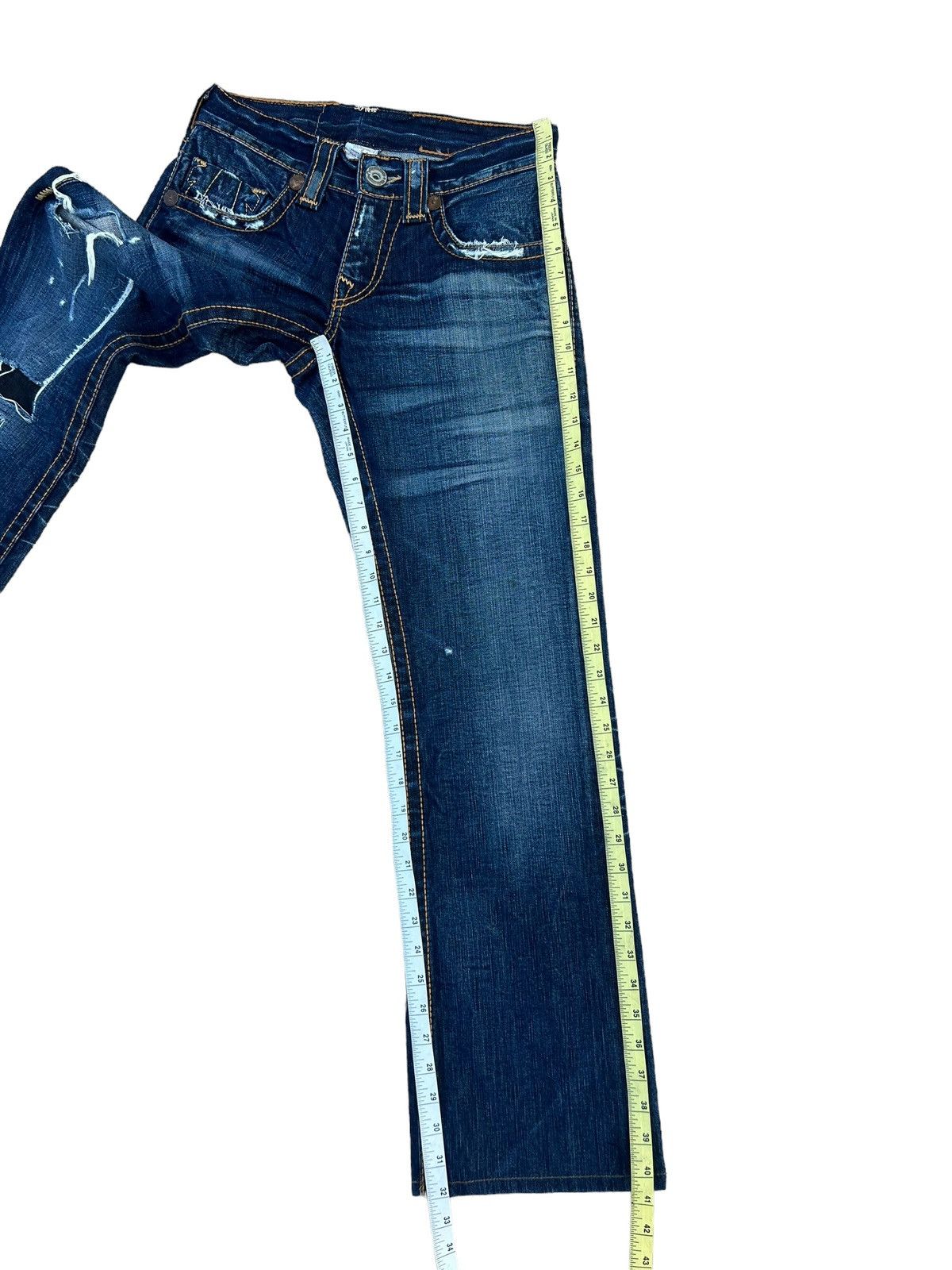 True Religion Vintage 2000s True Religion Usa Rips Distressed Denim Jeans Size US 29 - 5 Thumbnail