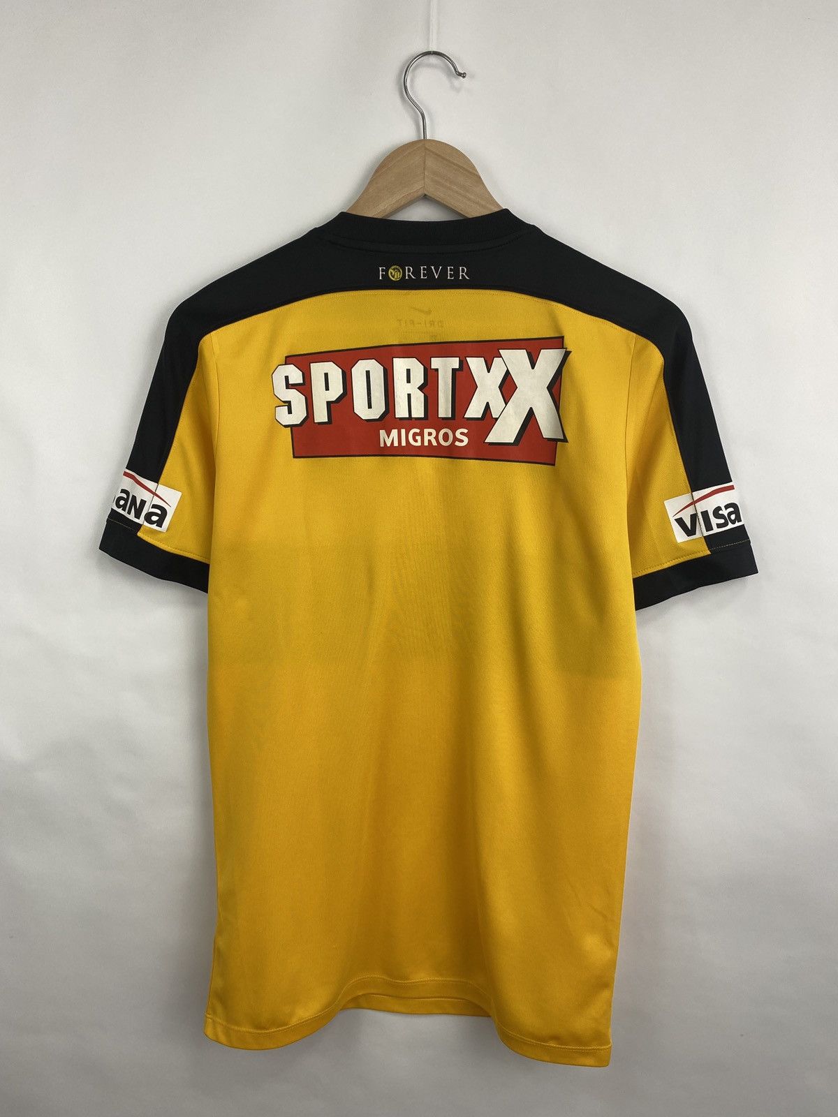 Nike Nike BSC Young Boys Honda Soccer shirt jersey rare retro Y2K Size US S / EU 44-46 / 1 - 12 Thumbnail