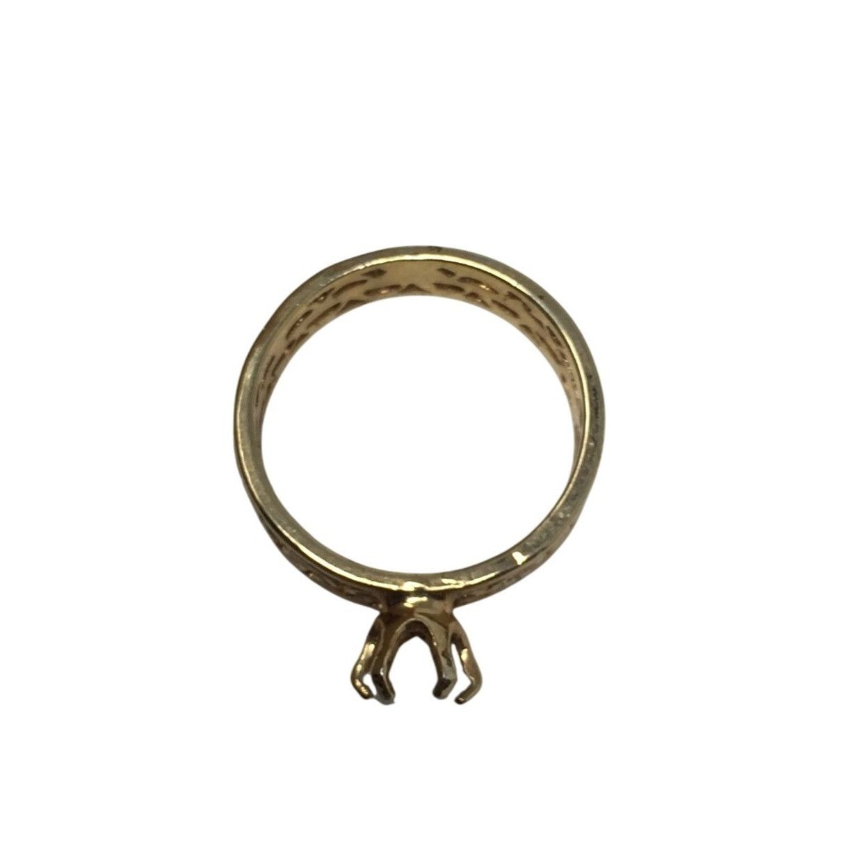 Other Women's Beautiful Gold Tone Ring (Size 7.5) Size ONE SIZE - 7 Thumbnail