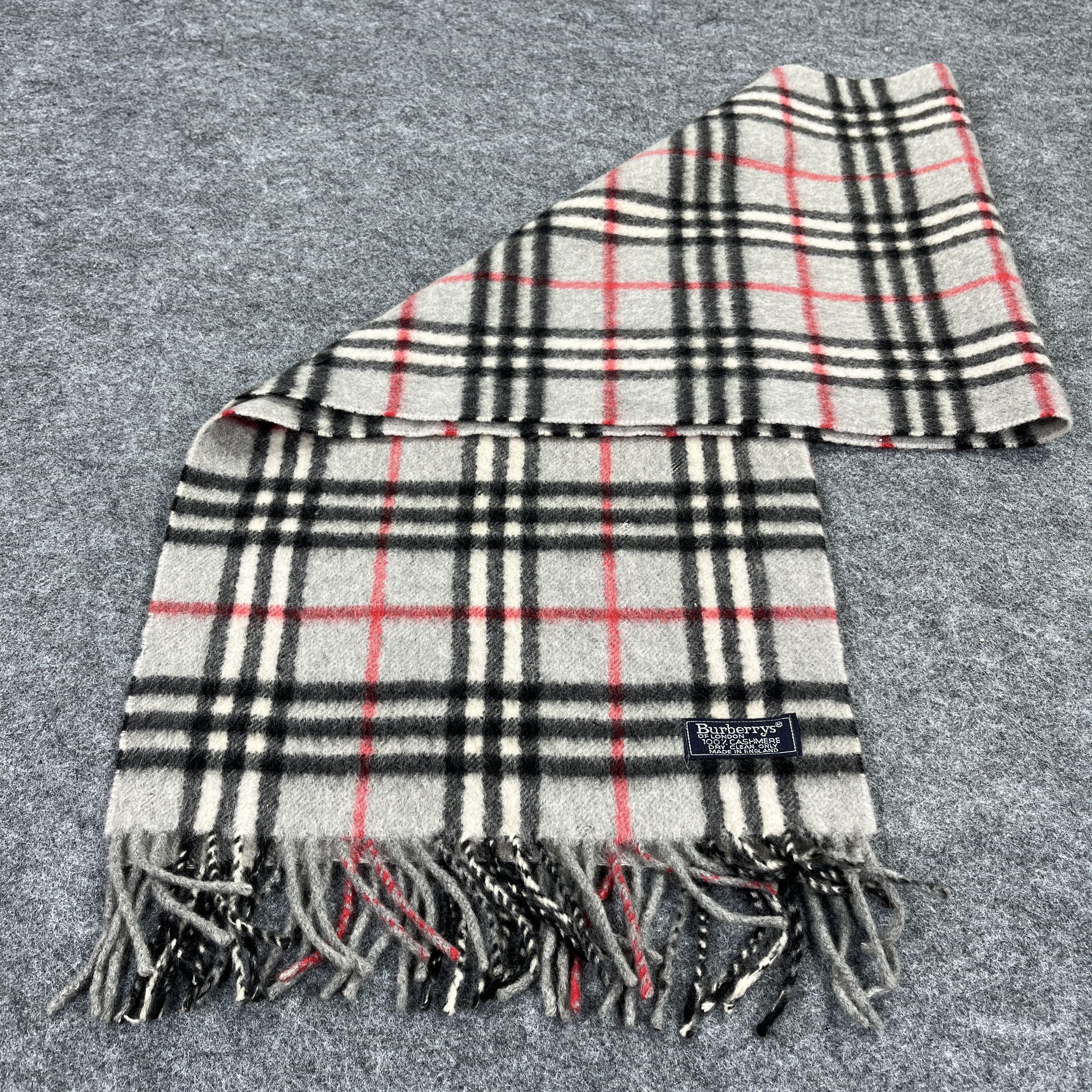 Burberry Vintage Burberry Scarf / Muffler / Neckwear Size ONE SIZE - 4 Thumbnail