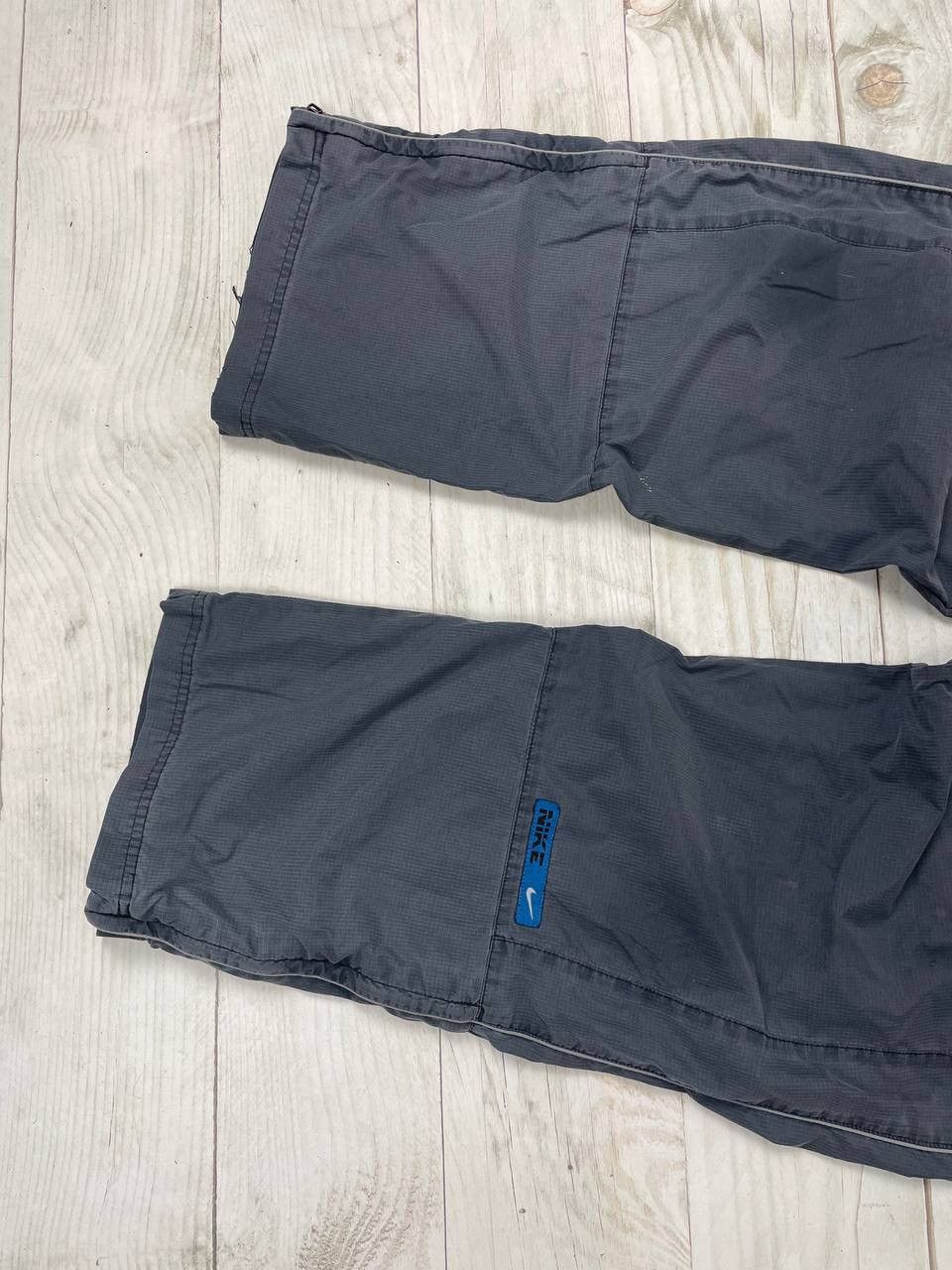Nike Vintage Nike Track Pants Nylon 00s Swoosh Big Logo Size US 32 / EU 48 - 6 Thumbnail