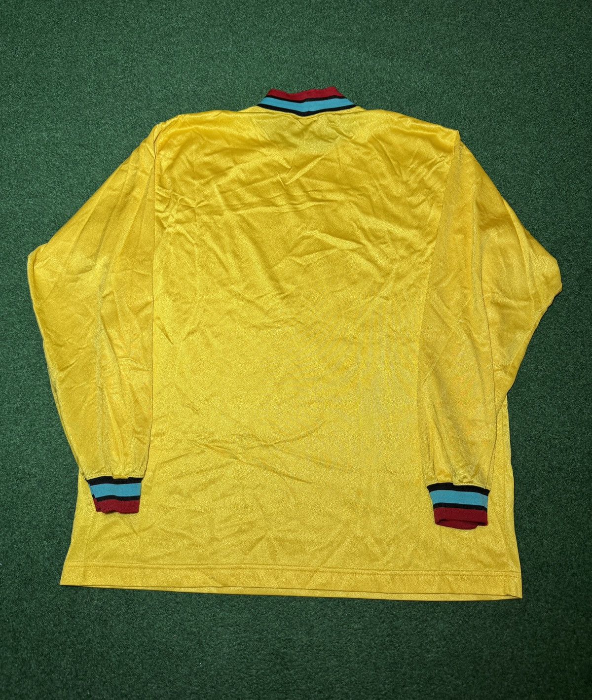 Nike Nike Vintage Soccer Brazil Sweden Columbia World Cup Jersey Size US XL / EU 56 / 4 - 4 Thumbnail