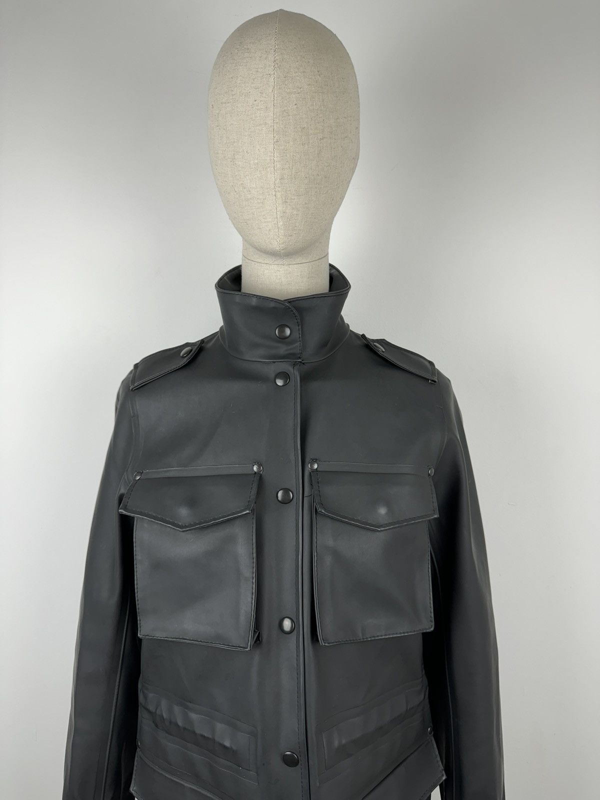 Stutterheim Women’s STUTTERHEIM Raincoat Jacket size S Size S / US 4 / IT 40 - 4 Thumbnail