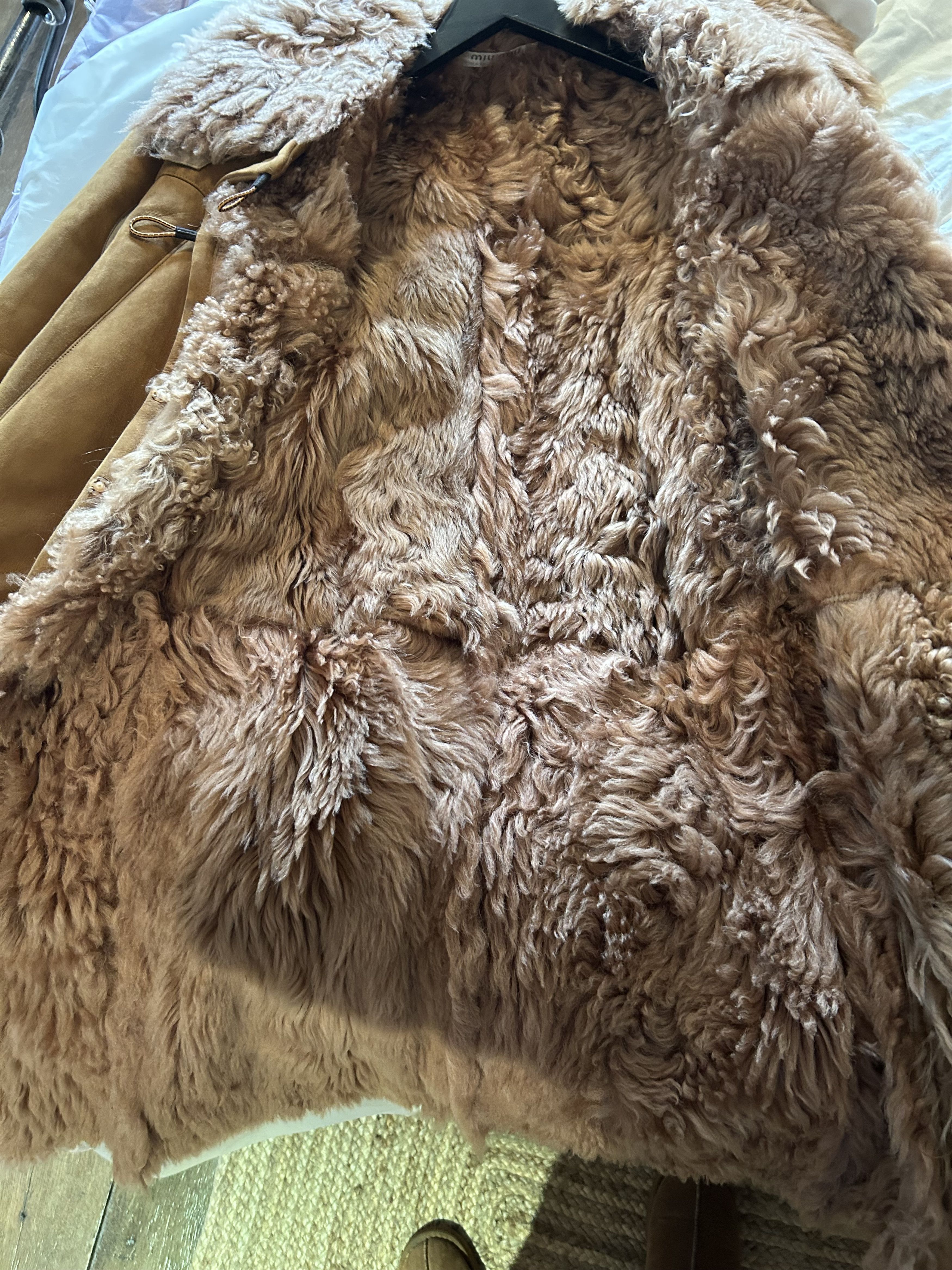 Prada Luxurious Sheepskin/lambs wool full length coat-one off Size M / US 6-8 / IT 42-44 - 11 Thumbnail