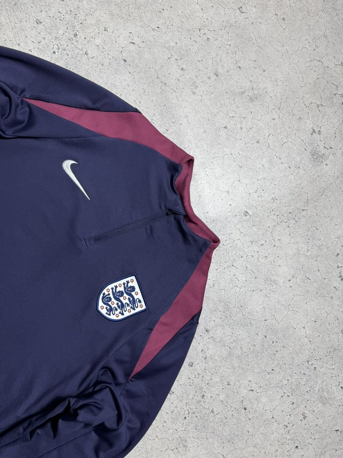 Nike Nike England Team Vintage Soccer Jersey Football Sweatshirt Size US M / EU 48-50 / 2 - 4 Thumbnail