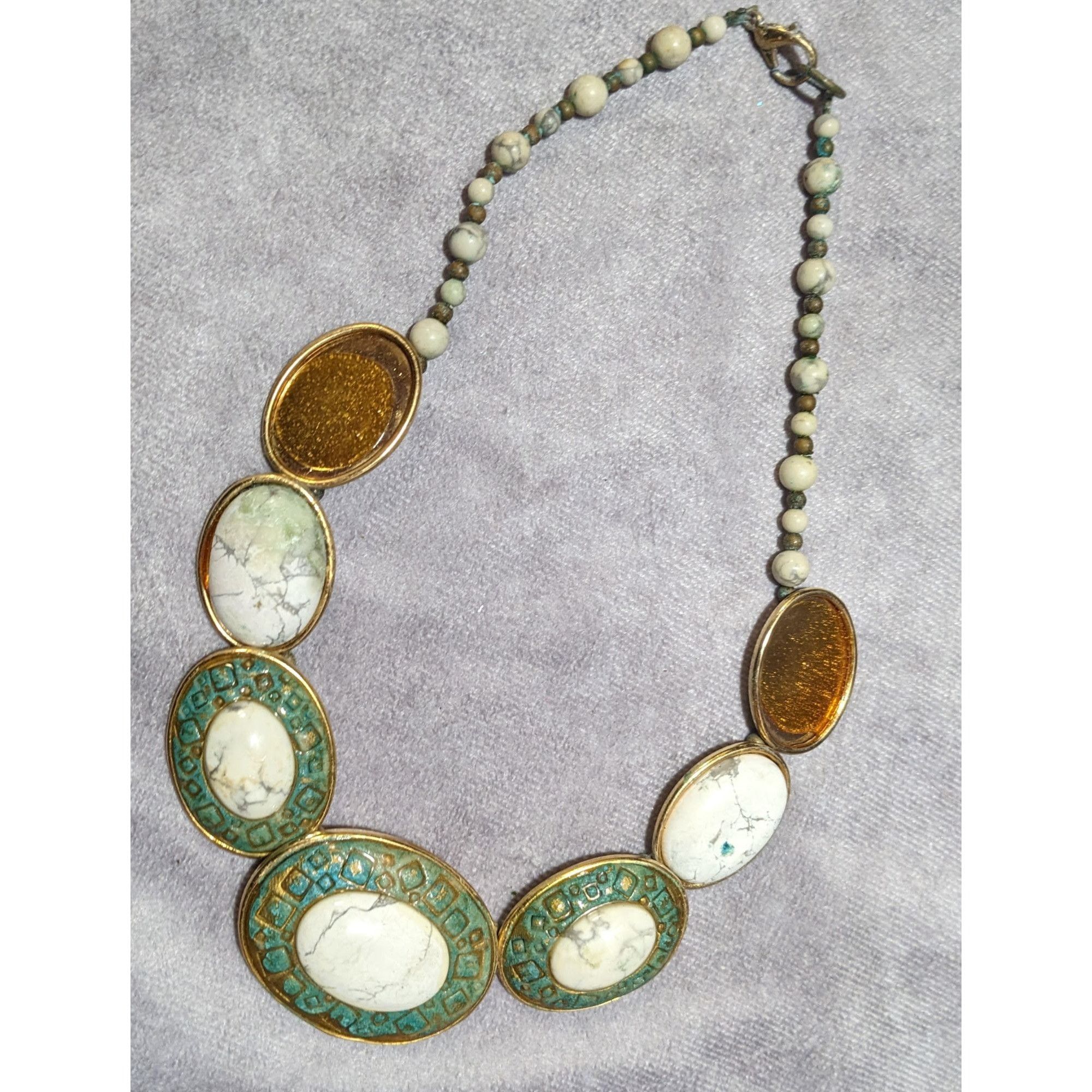 Other Vintage Carved Stone Beaded Cabochon Necklace Size ONE SIZE - 14 Thumbnail