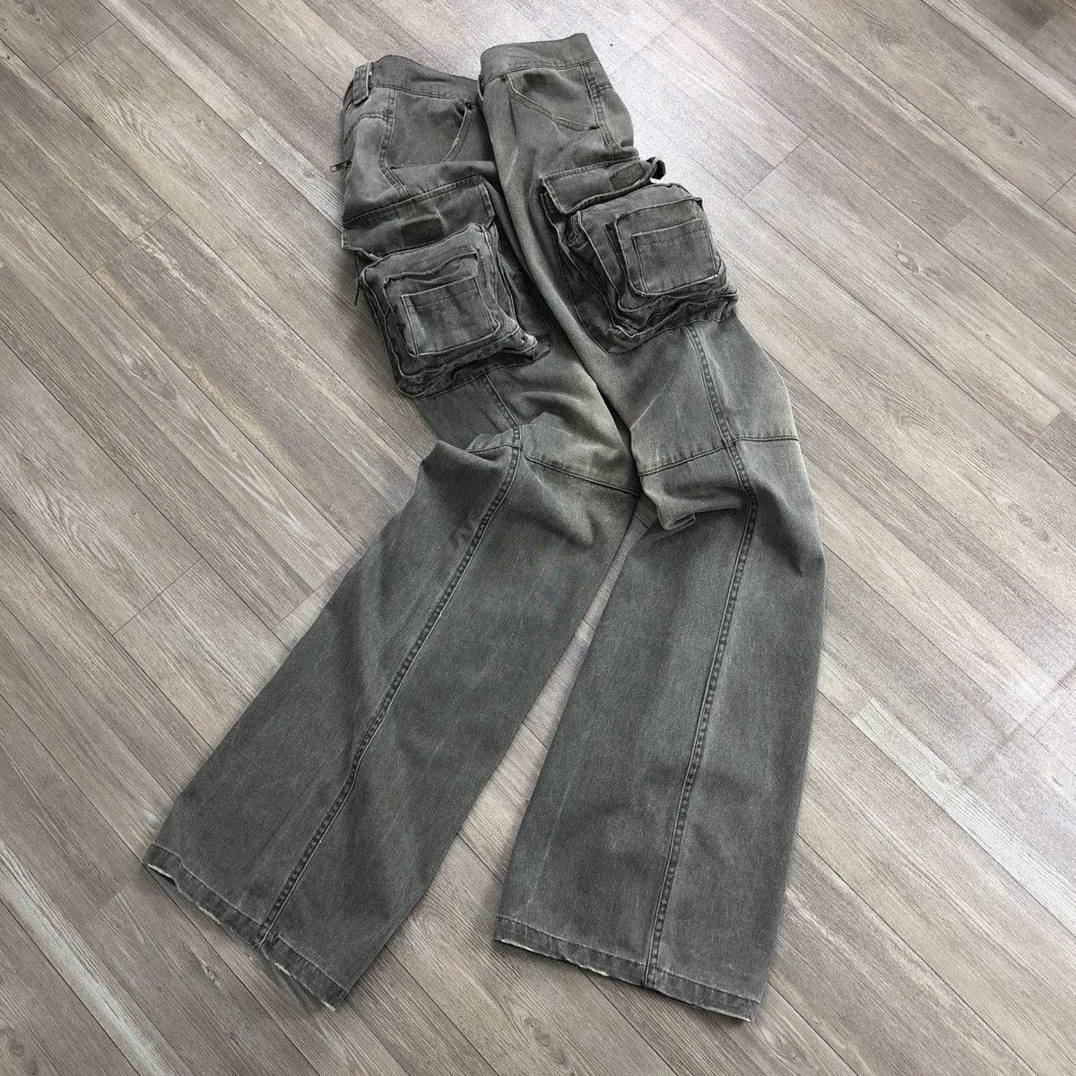 If Six Was Nine × Japanese Brand 2000's All Out Hysteric Glamour Style Bondage Flared Pants Size US 33 - 1 Thumbnail