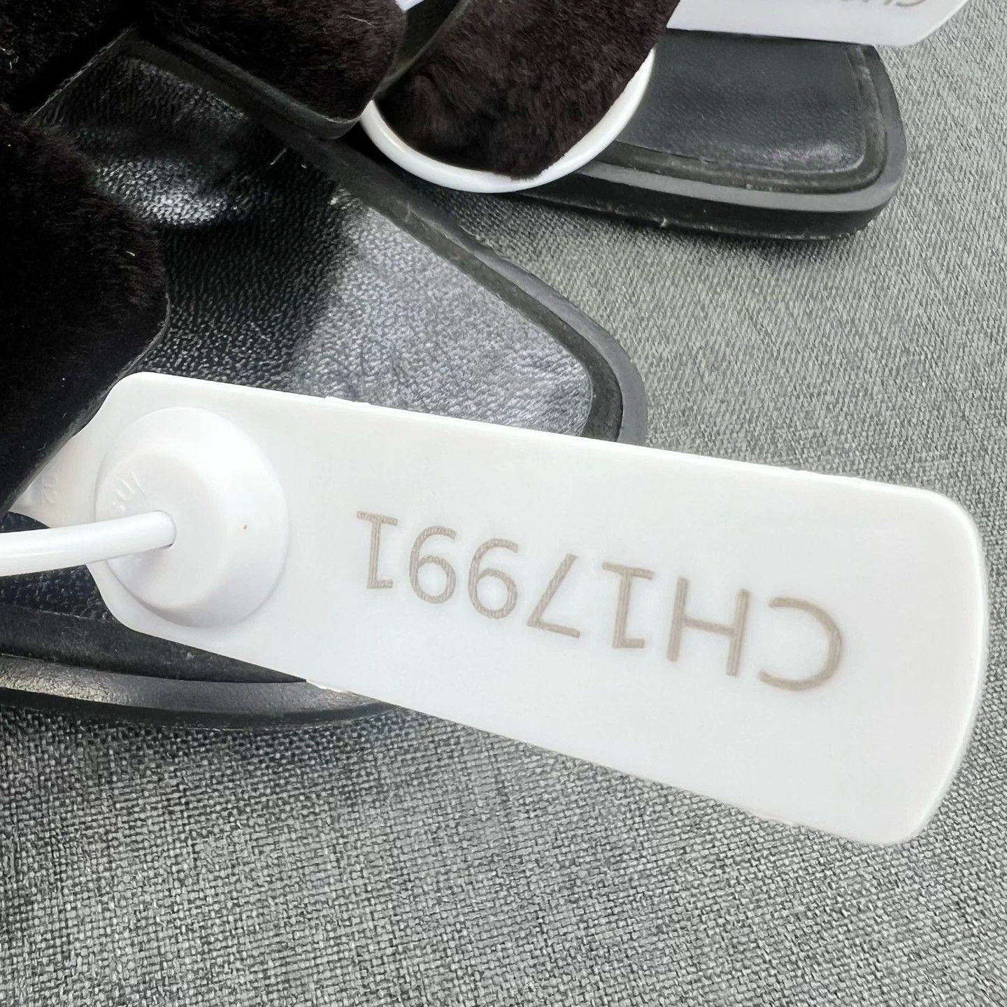 Hermes Hermès Black Velvet H Slippers 36.5 1W TapedSole Size US 5.5 / IT 35.5 - 9 Thumbnail