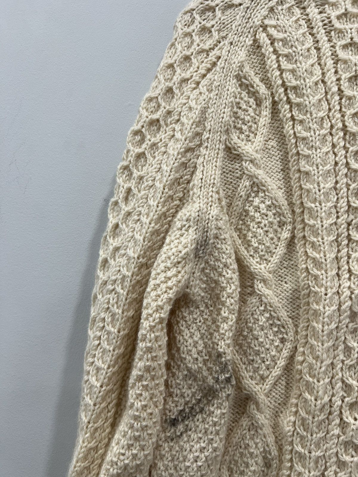 Vintage Vintage Cable Knit Sweater Cream Size US XL / EU 56 / 4 - 4 Thumbnail