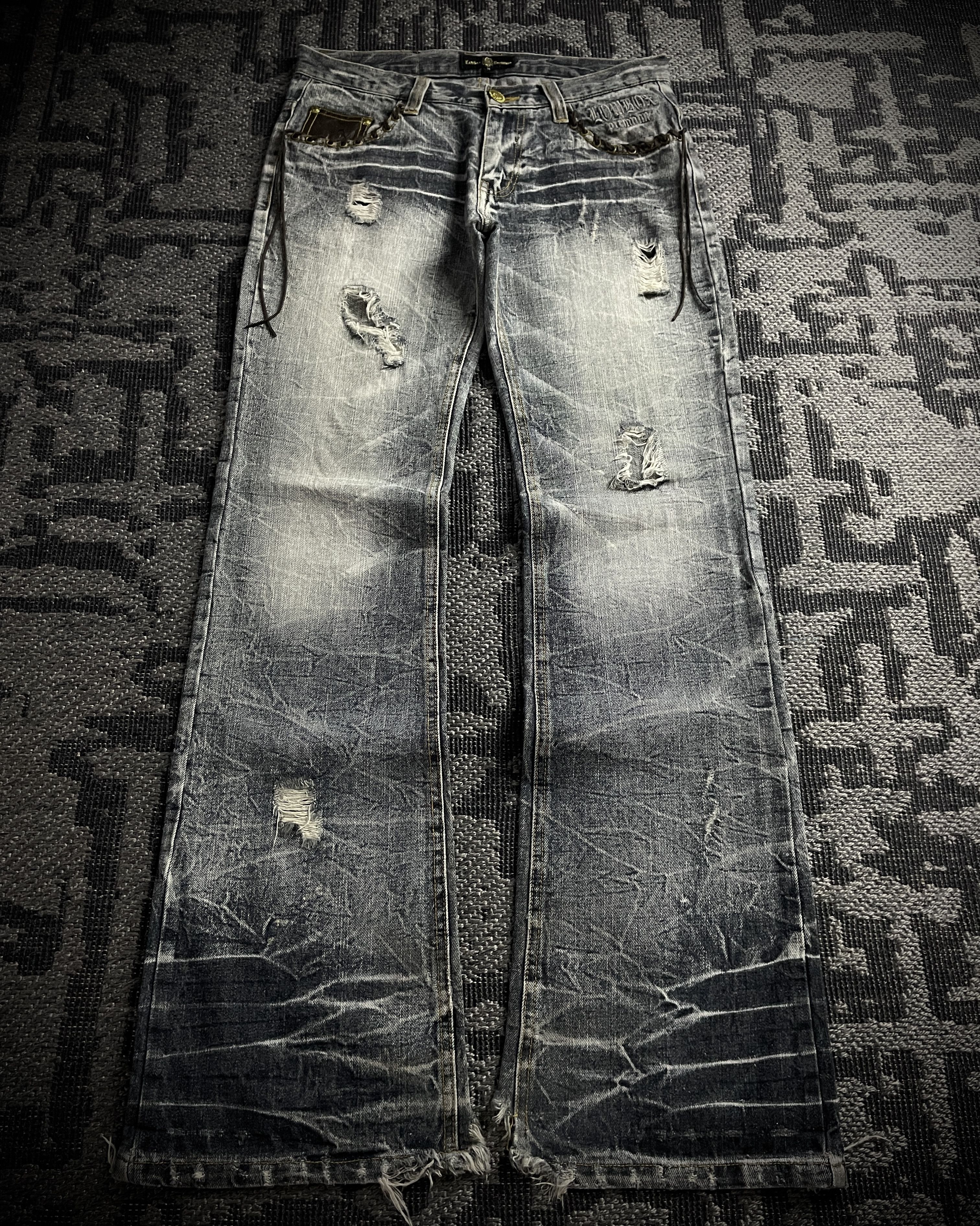 パンツ \"Lowbox\"Lame Painted Damage Flared Denim Japanese brand × lowbox - Gem