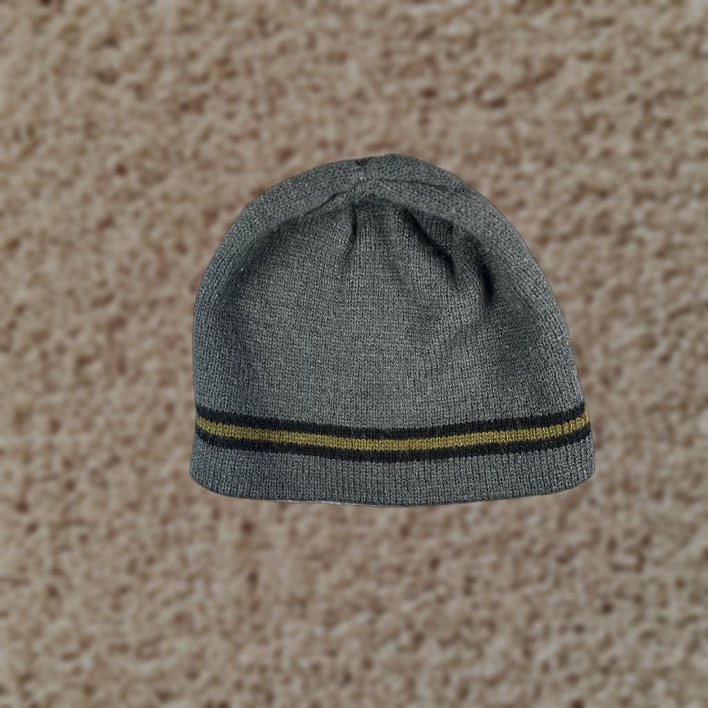 Vintage Beanie Toque Adult One Size Gray Black Beige Knit Acrylic Winter Snow Ski Hat Mens Women Size ONE SIZE - 1 Thumbnail