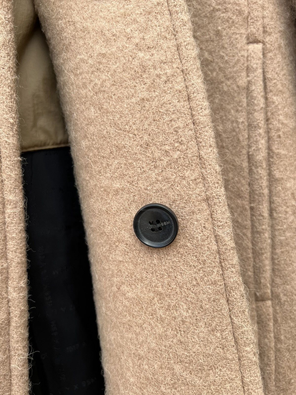 1017 ALYX 9SM × Alyx ALYX 1017 9sm Layered Hooded Single-breasted Coat Size US S / EU 44-46 / 1 - 7 Thumbnail