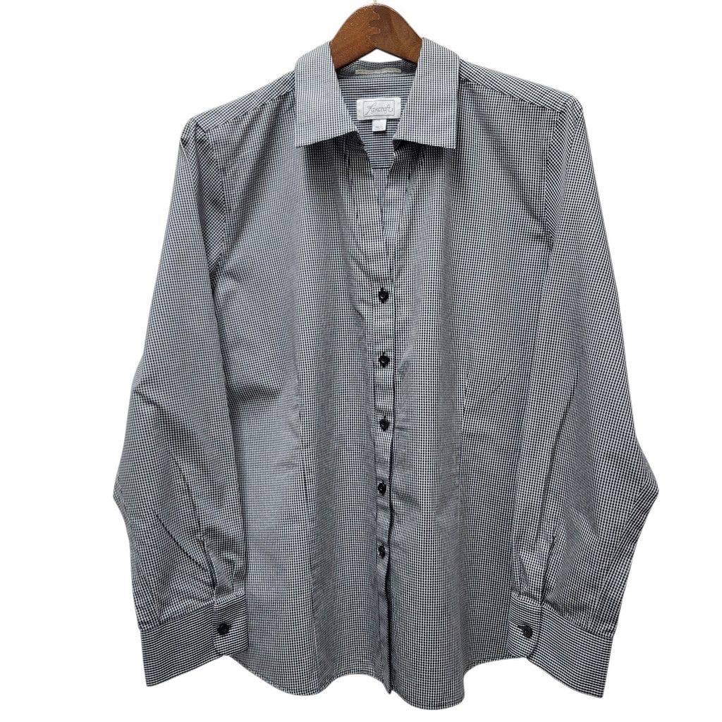 Other Foxcroft Women's Wrinkle Free V-Neck Button Up Long-Sleeve Size XL / US 12-14 / IT 48-50 - 1 Thumbnail