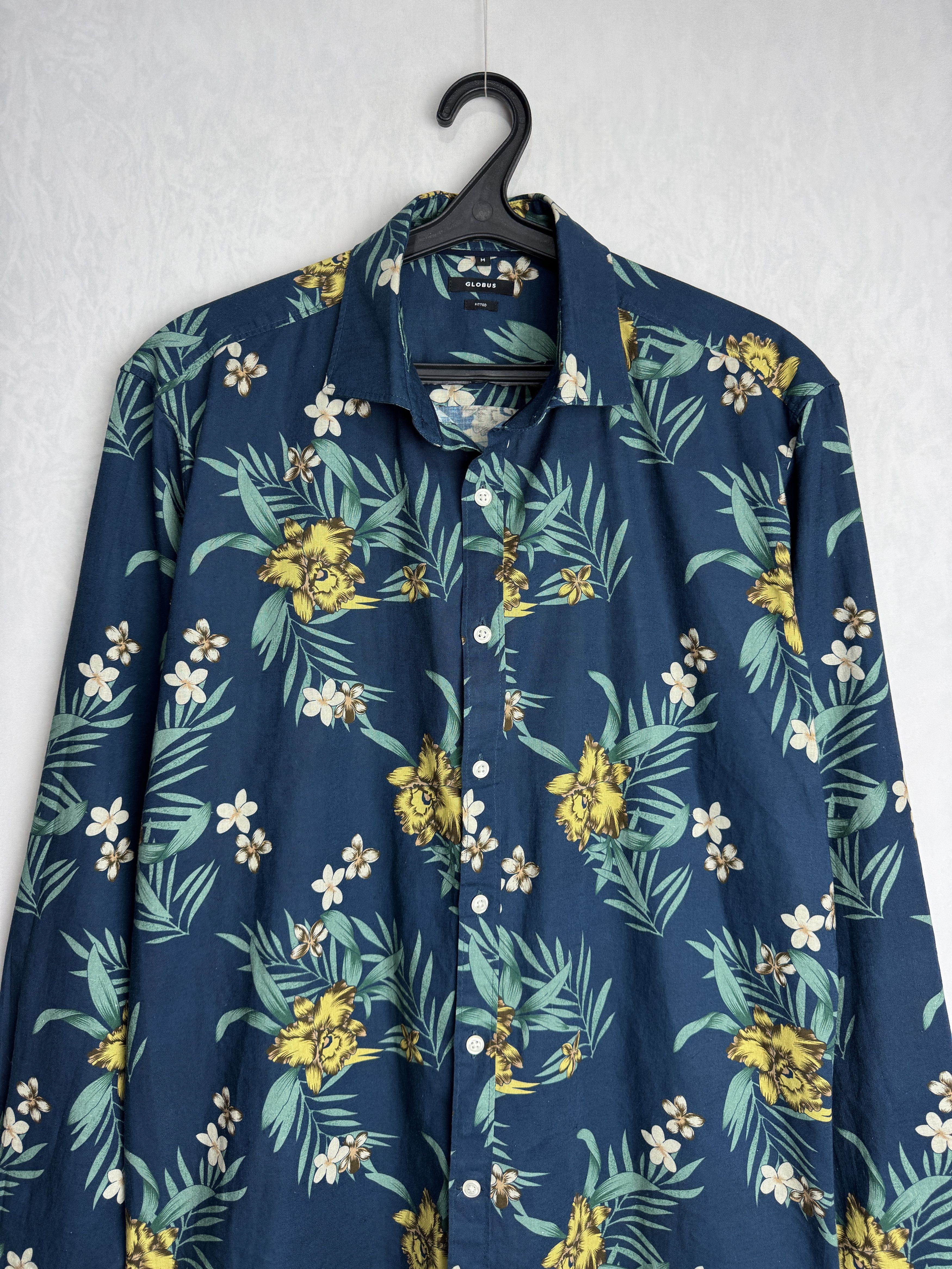 Other GLOBUS men’s Hawaiian linen blend button up shirt Size US M / EU 48-50 / 2 - 6 Thumbnail