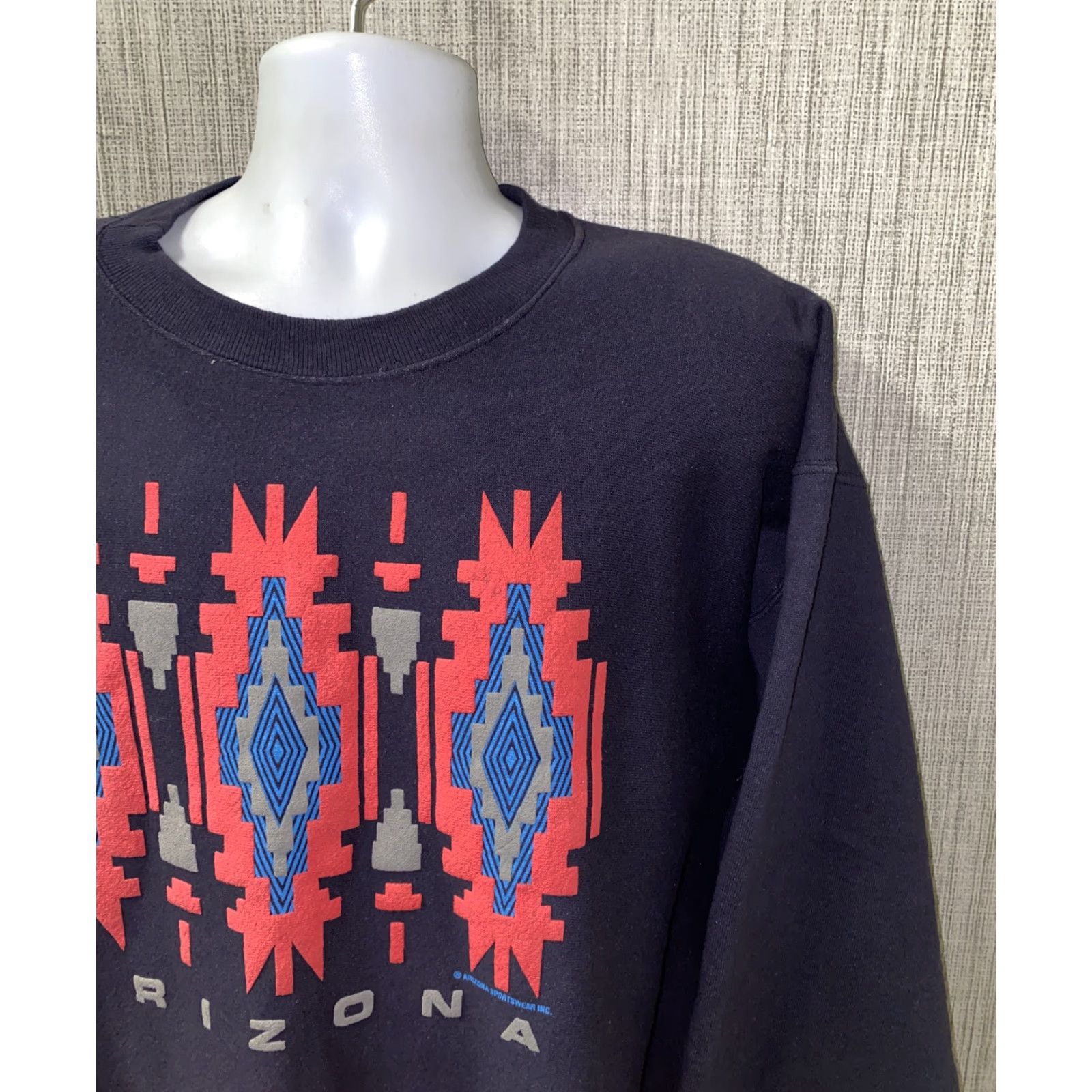 Vintage VINTAGE Identity Sweatshirt Men's XL Navy Blue Fleece Lined Astec Print USA Made Size US XL / EU 56 / 4 - 2 Thumbnail