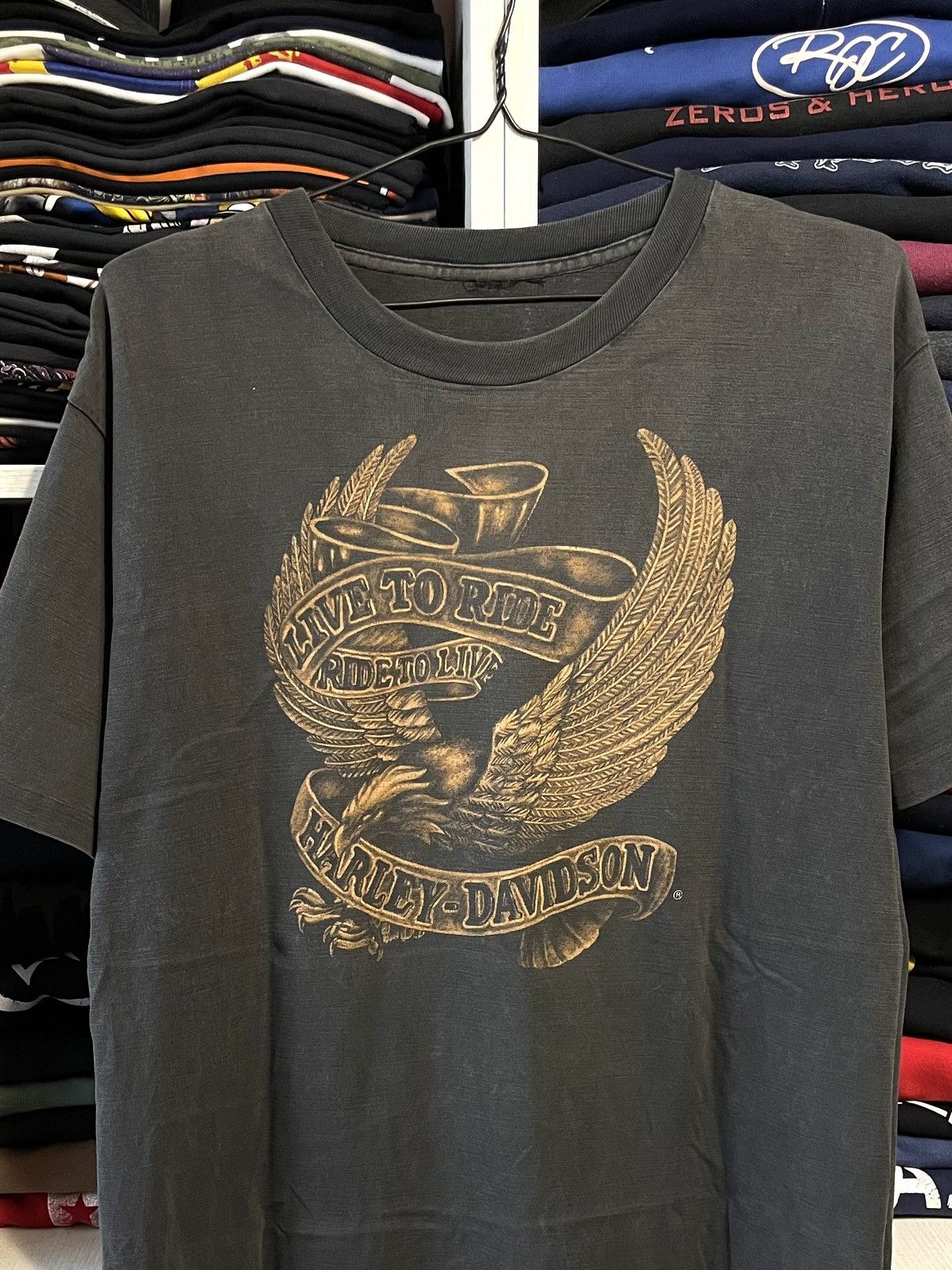 Harley Davidson Vintage 90s Harley Davidson 3D Emblem Style T-Shirt Size US L / EU 52-54 / 3 - 2 Thumbnail