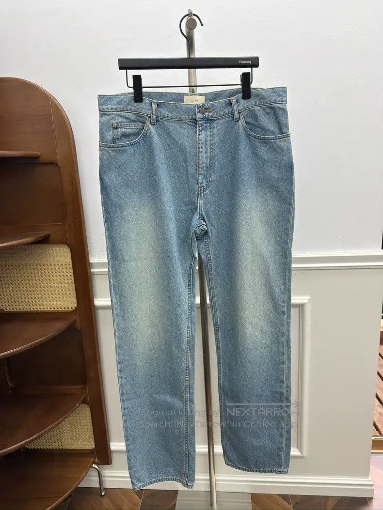 The Row The Row size 36 Lightweight jeans Size 35" - 1 Thumbnail