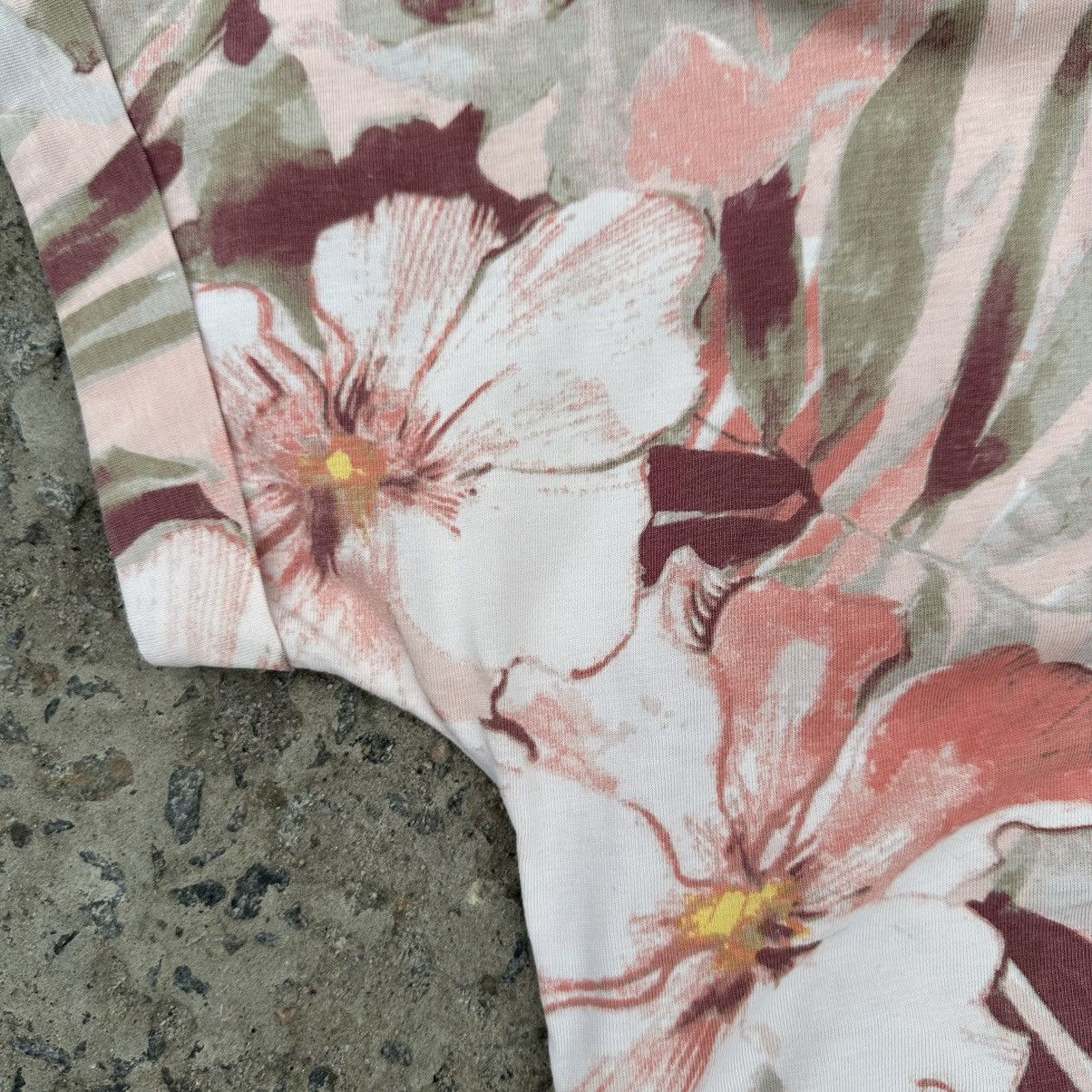 Other Vintage Women’s Espirit T-shirts Flowers Overprinted Size M Size M / US 6-8 / IT 42-44 - 7 Thumbnail