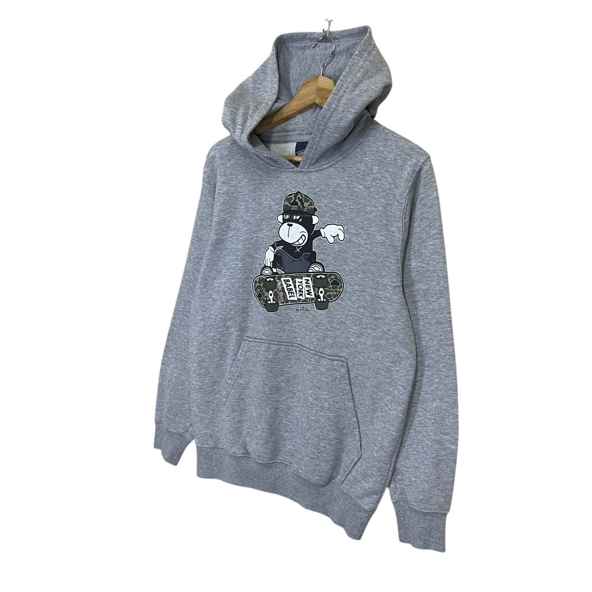 Japanese Brand RIOT💥UITTG BIG LOGO PULLOVER HOODIE Size US M / EU 48-50 / 2 - 3 Thumbnail