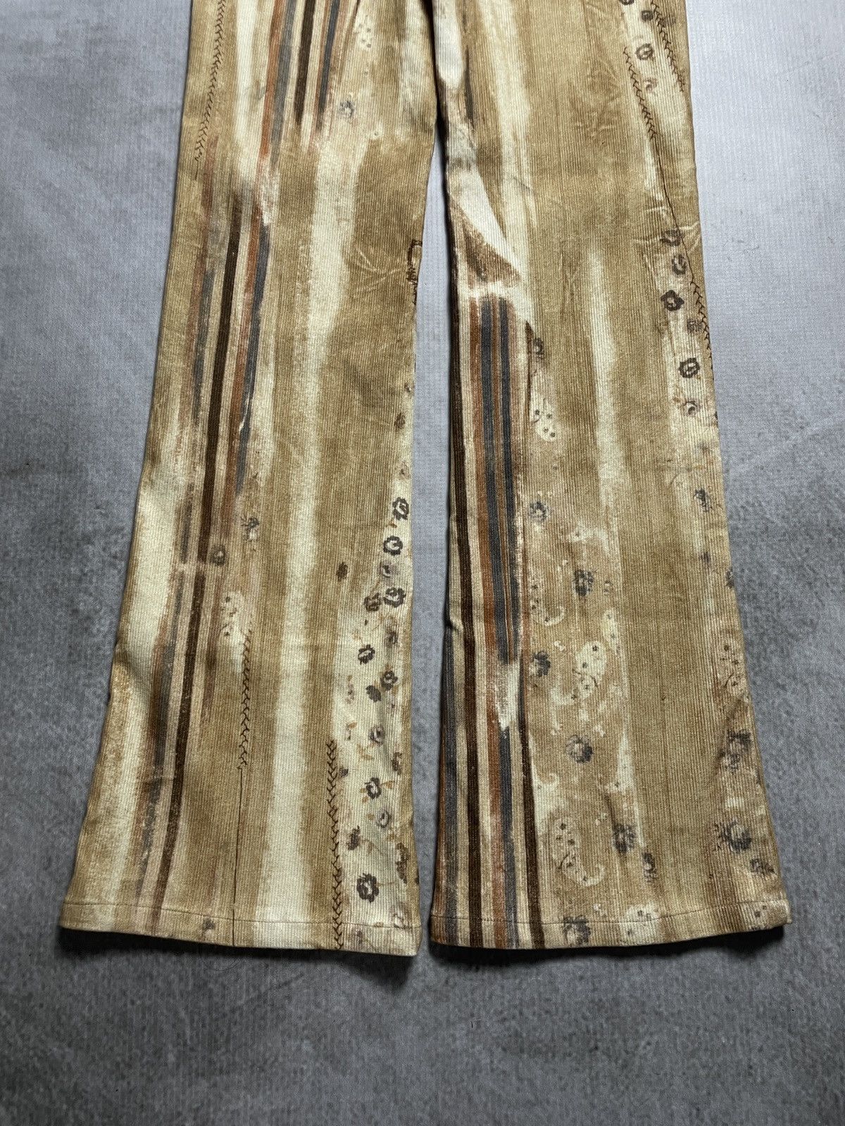 United Colors Of Benetton United Color Of Benetton - Fantasy Floral Flared Trousers Size 26" / US 2 / IT 38 - 13 Thumbnail