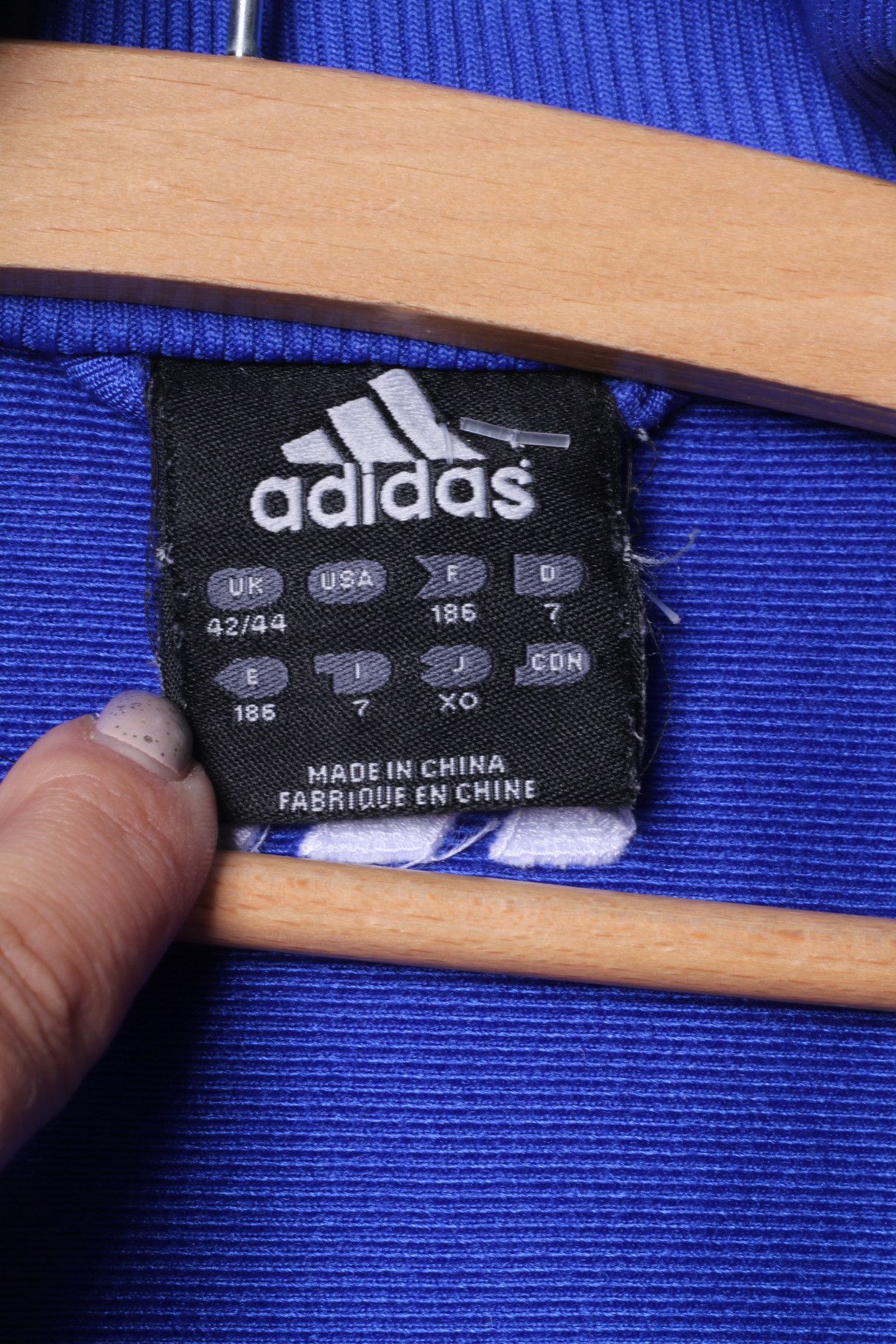 Adidas Adidas Men 42/44 XL Sweatshirt Blue Shiny Vintage 7539 Size US XL / EU 56 / 4 - 4 Thumbnail