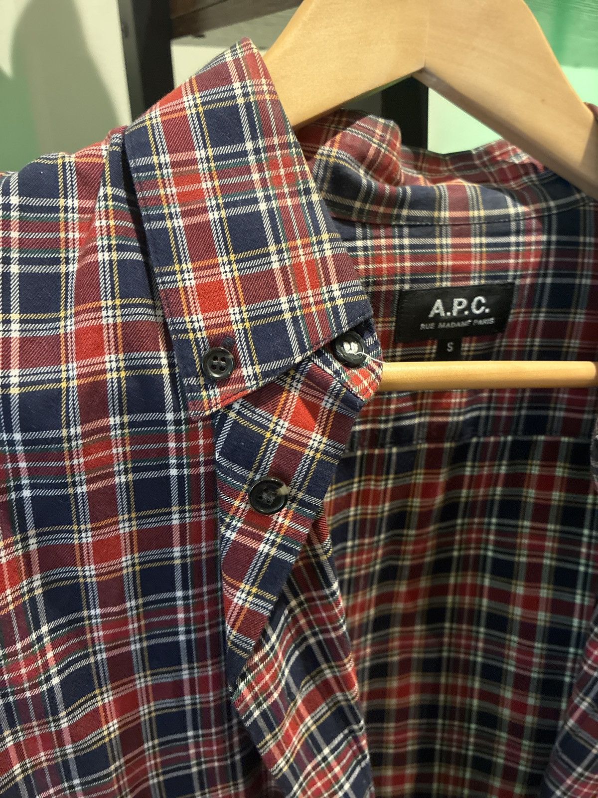 A.P.C. Plaid red and blue button up Size US S / EU 44-46 / 1 - 2 Thumbnail
