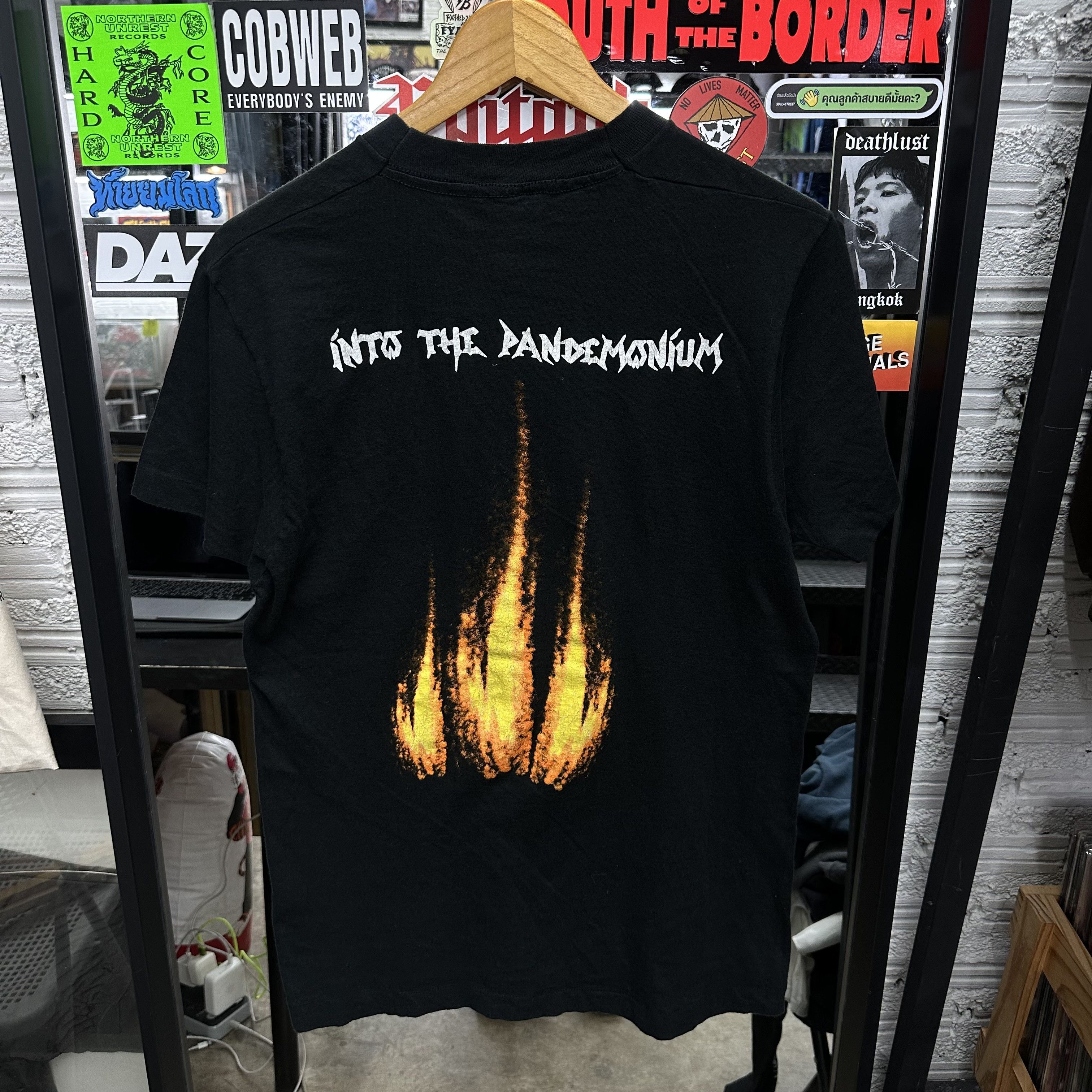 Band Tees CELTIC FROST Into the Pandemonium Rare Vintage 1991 Size US L / EU 52-54 / 3 - 6 Thumbnail