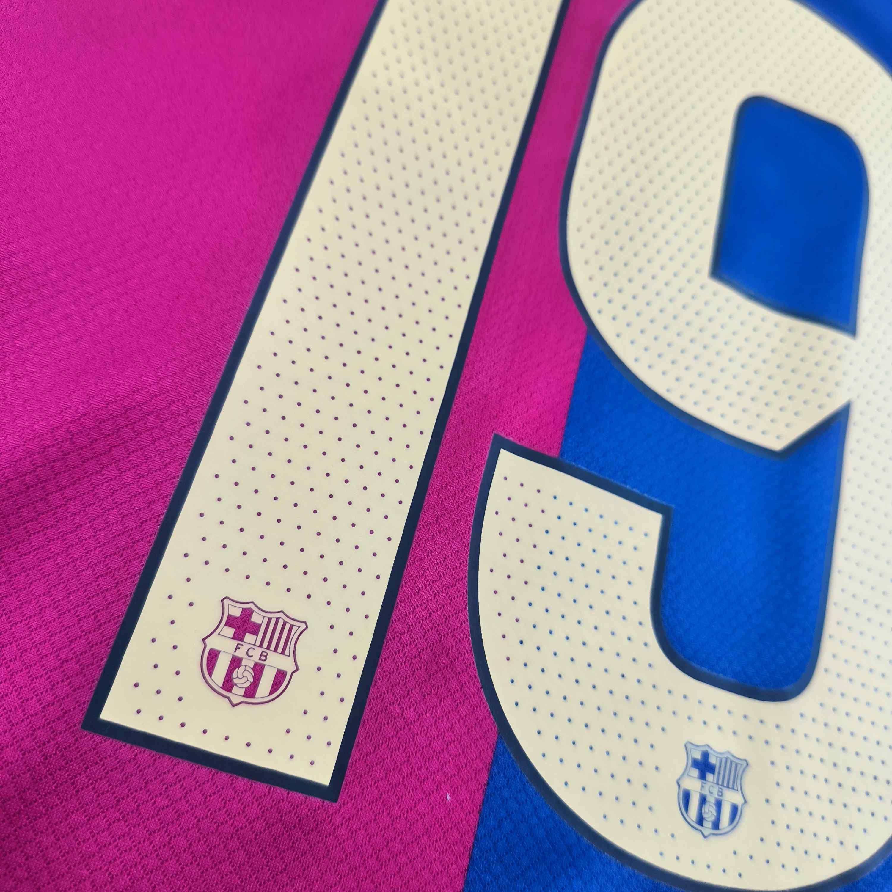 Nike FC Barcelona 24-25 Nike home Lamine Yamal football jersey L Size US L / EU 52-54 / 3 - 8 Thumbnail
