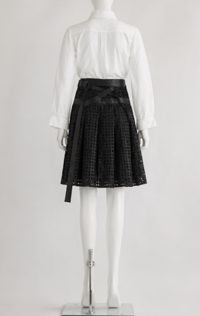 Sacai Sacai - Lace Pleated Apron Wrap Skirts Black Size 28" / US 6 / IT 42 - 8 Thumbnail