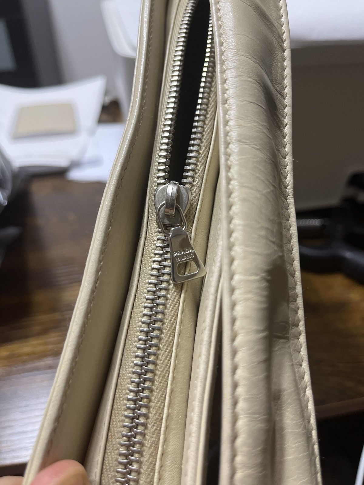 Prada Prada Vintage Beige Leather Shoulder Bag, Authenticity Cards Size ONE SIZE - 10 Thumbnail