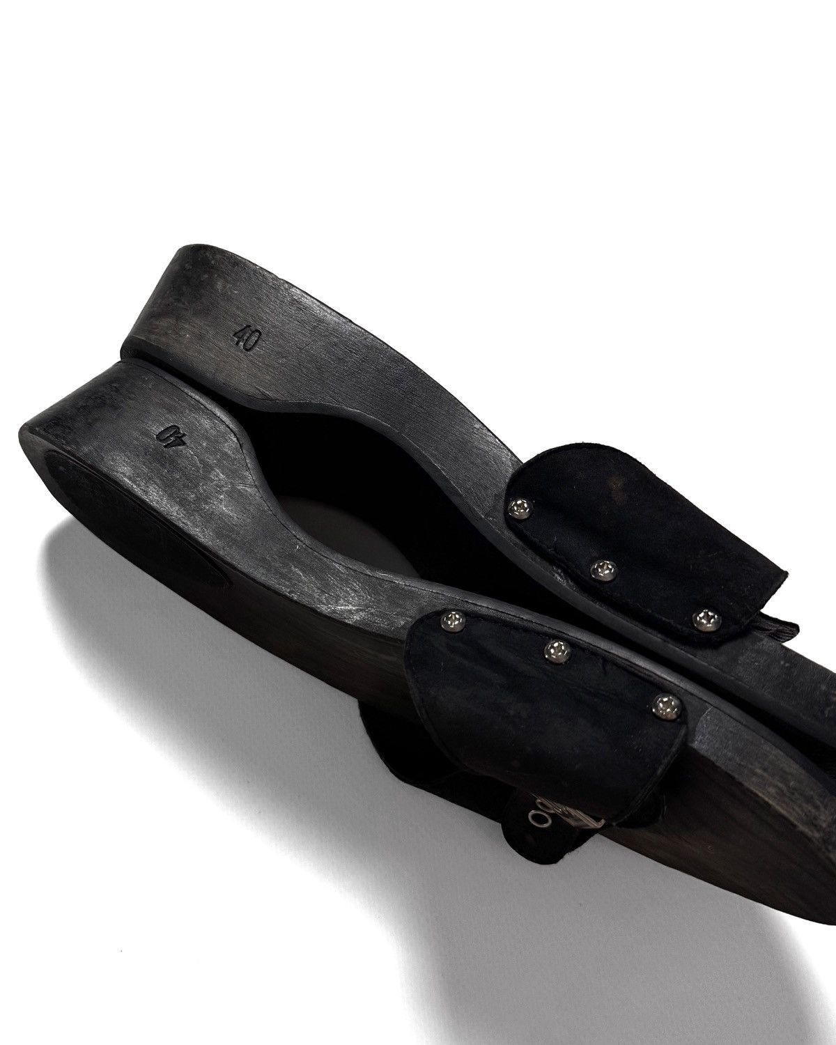 Chanel Vintage 2000s Chanel Suede Wood Platform Mules EU 40 Size US 9 / IT 39 - 6 Thumbnail