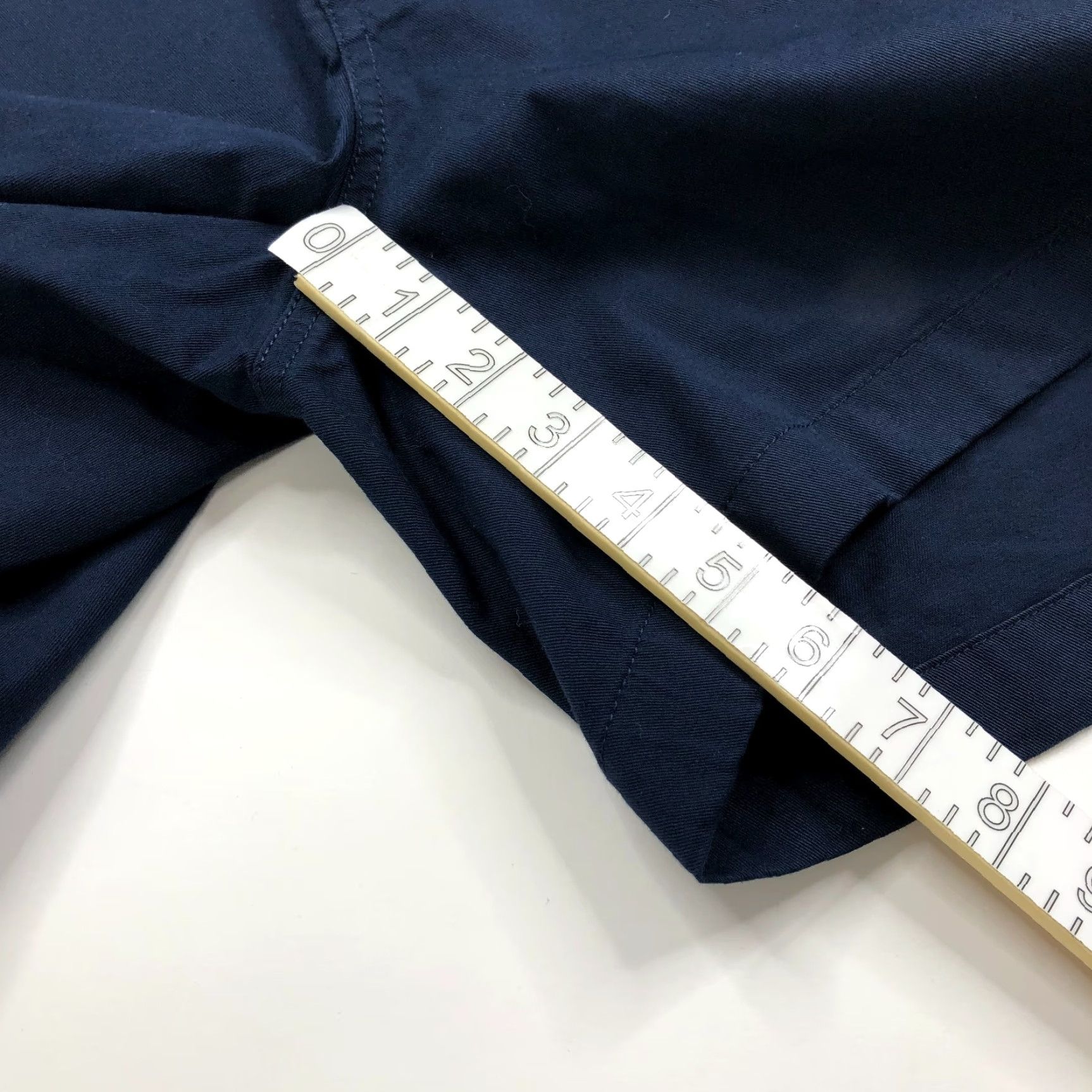 Vintage L.L. Bean Favorite Fit Chino Shorts Blue 12 Regular Mid Rise 5" Cotton Spandex Zip Pocket Flat Front Womens Size 34" / US 12 / IT 48 - 6 Thumbnail