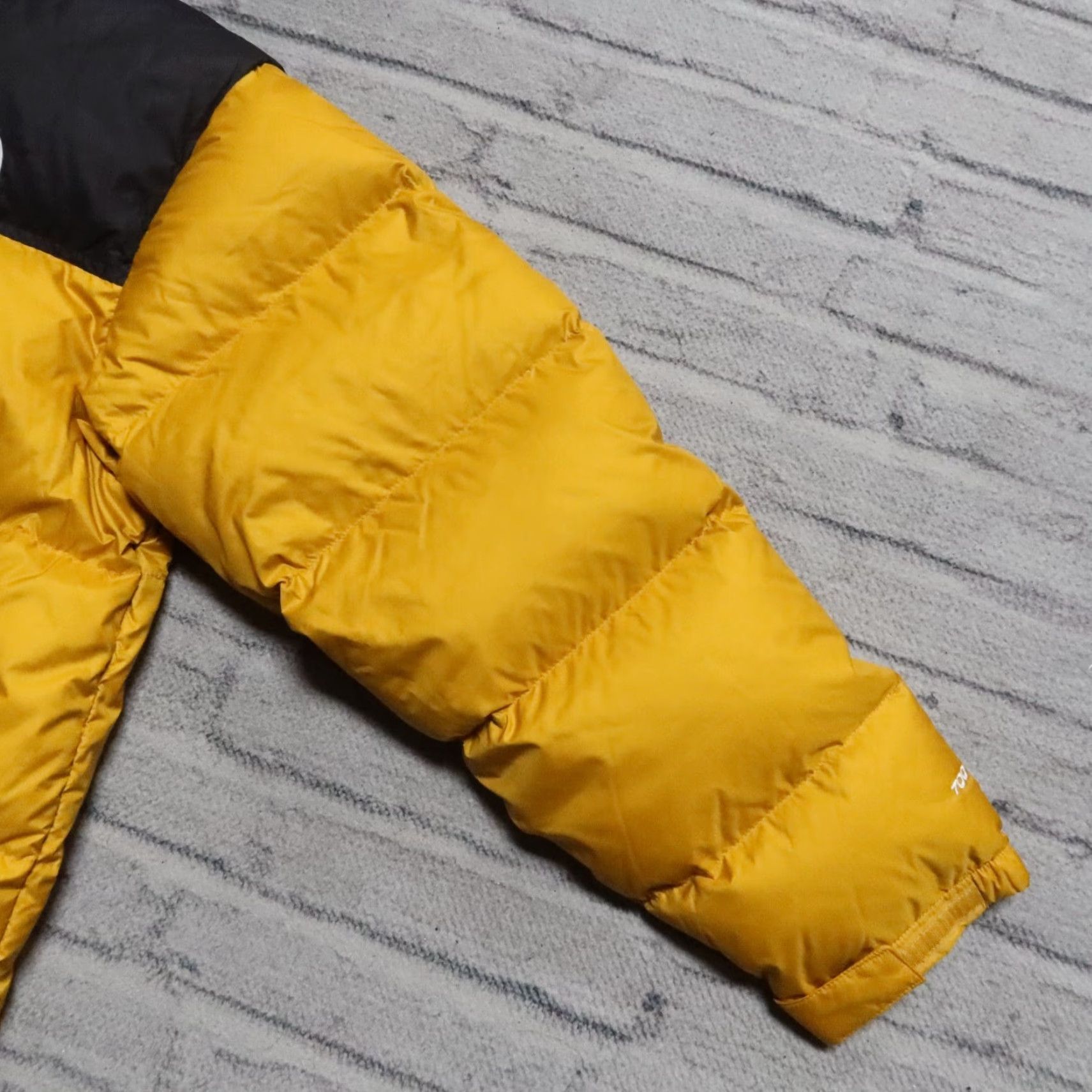 The North Face 1996 North Face Nuptse Quilted Down Jacket Mens L Mustard Yellow Size US L / EU 52-54 / 3 - 5 Thumbnail