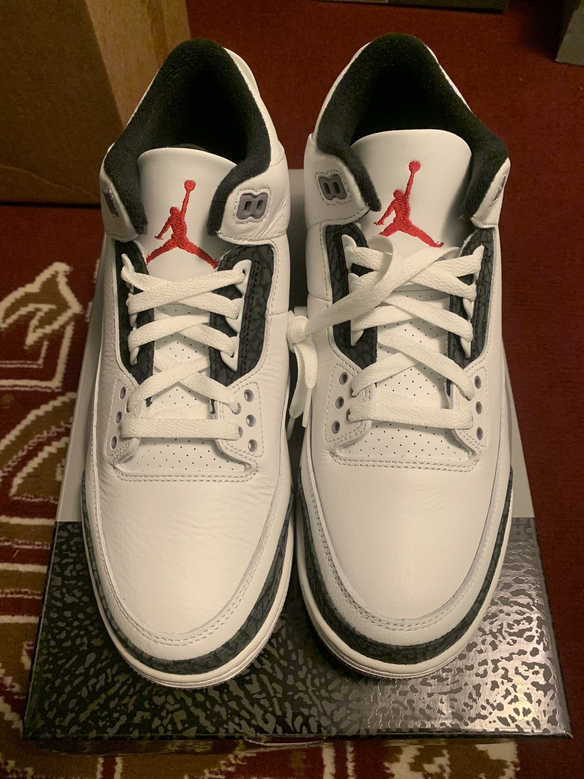 Air Jordan Retro Summit White/Fire Red