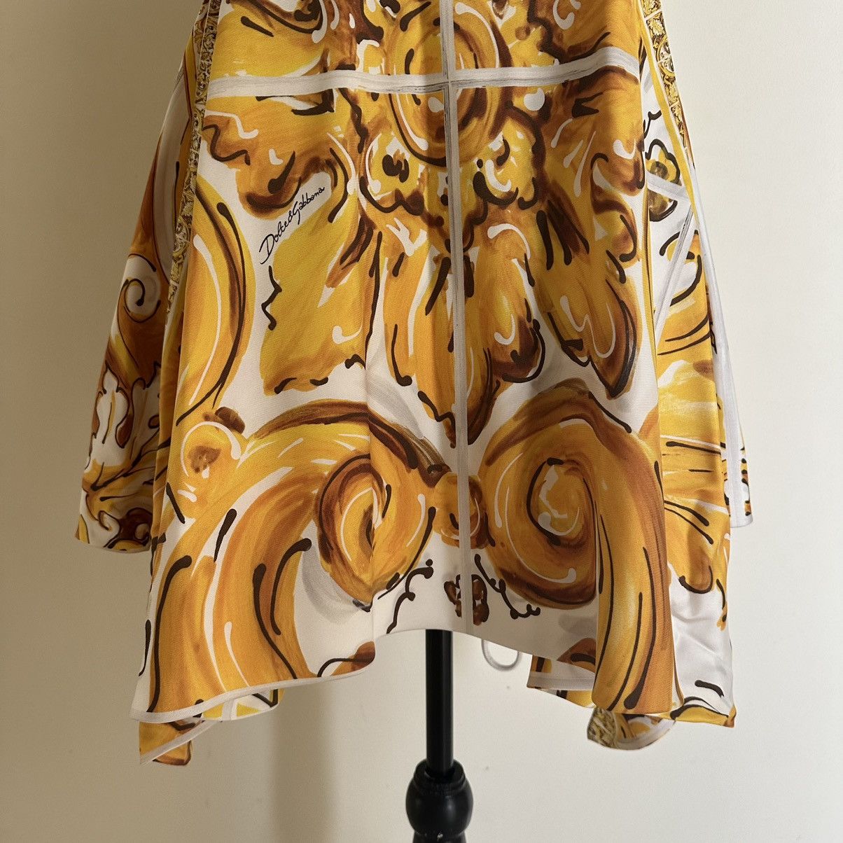 Dolce & Gabbana Dolce & Gabbana Majolica-print halterneck top Size M / US 6-8 / IT 42-44 - 14 Thumbnail