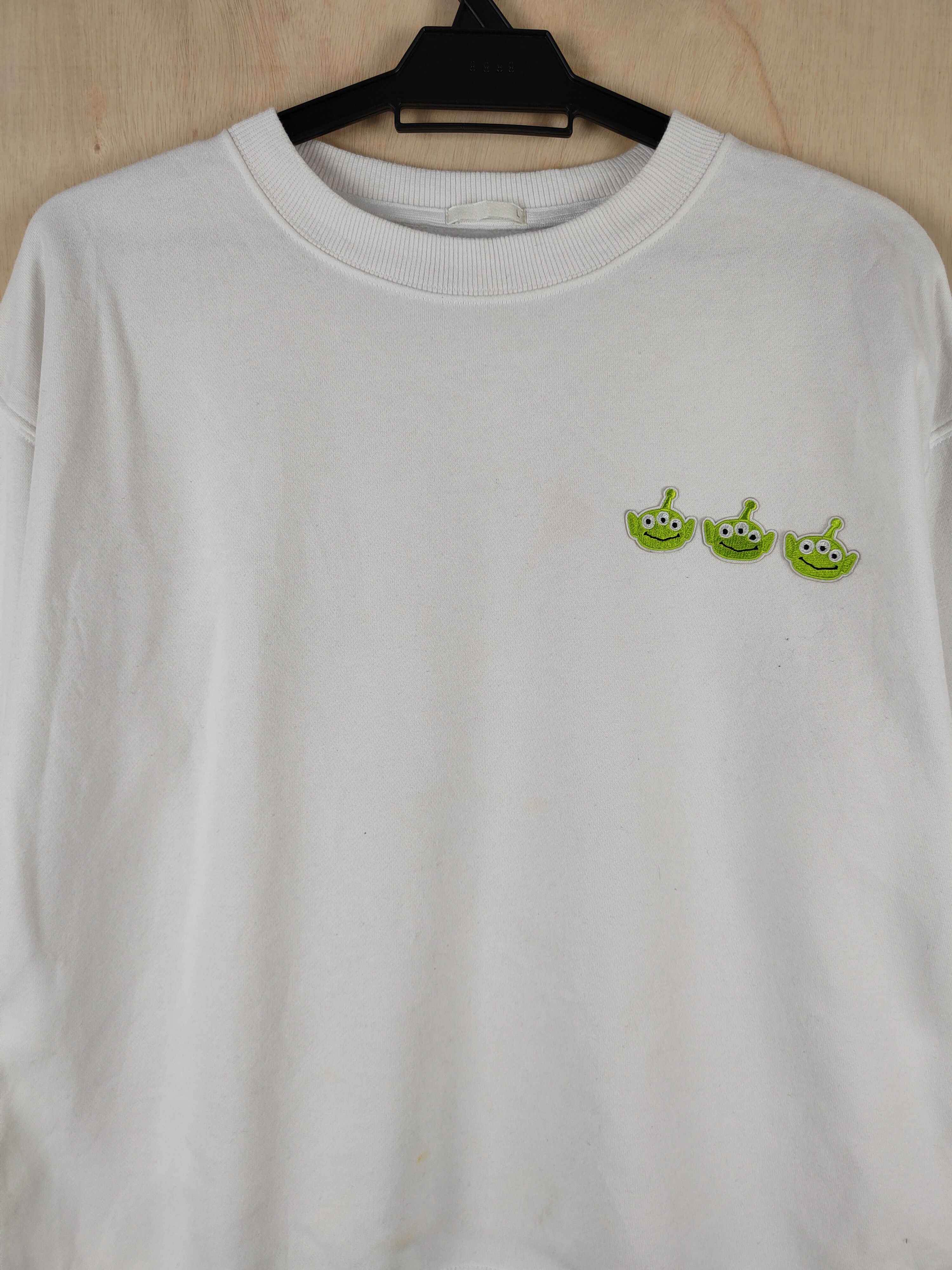 Disney GU X Toys Story movie White Sweatshirts #S2554 Size US L / EU 52-54 / 3 - 2 Thumbnail