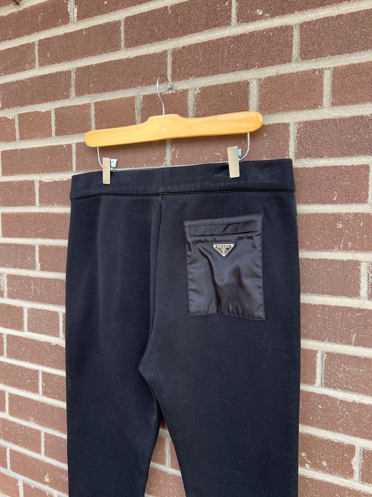 Prada PRADA UJP121 S192 1R4H Nylon Pants Joggers Casual Size US 32 / EU 48 - 2 Thumbnail