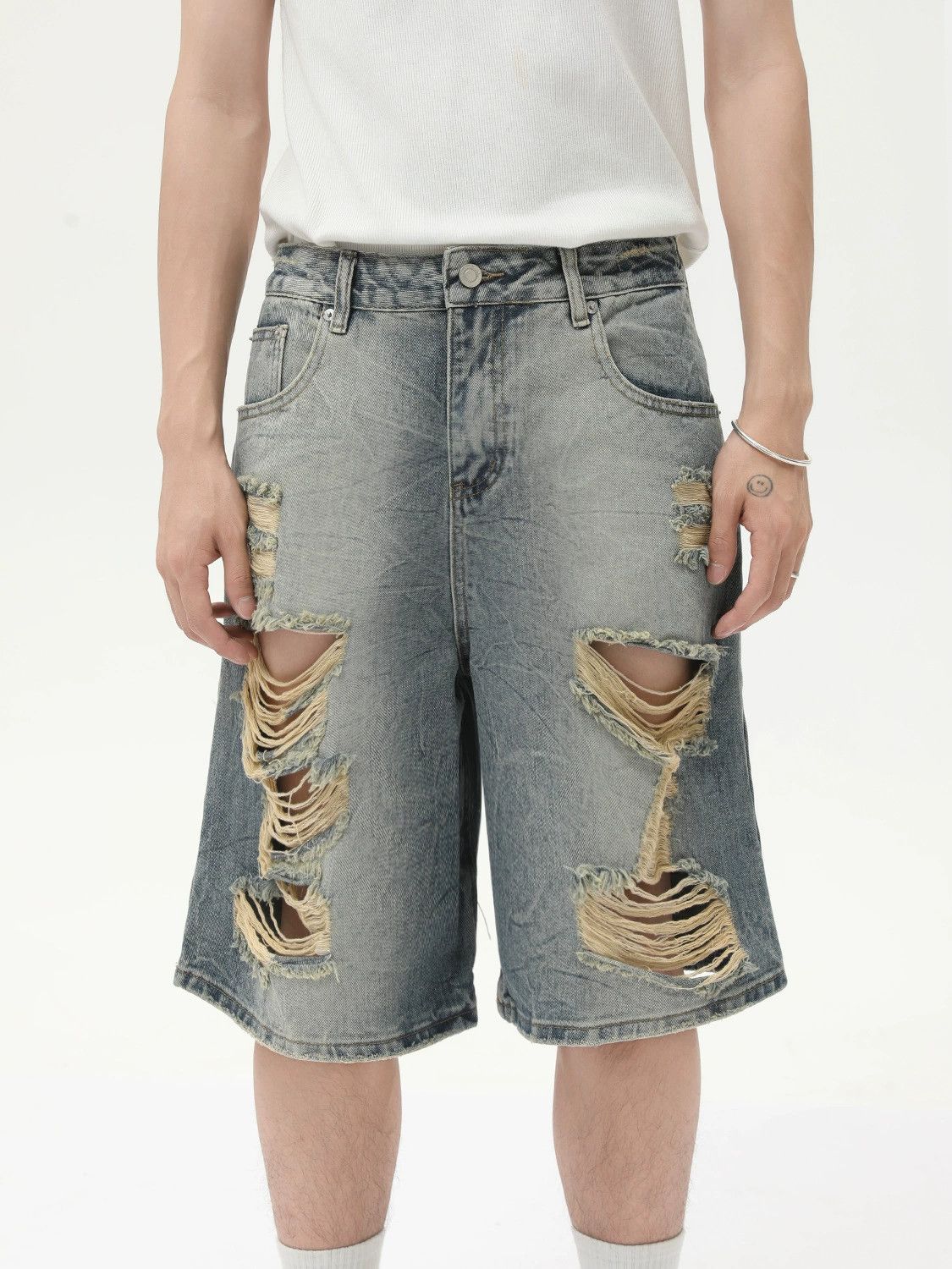 Japanese Brand × Jean Vintage distressed loose straight blue ripped denim shorts Size US 32 / EU 48 - 4 Thumbnail