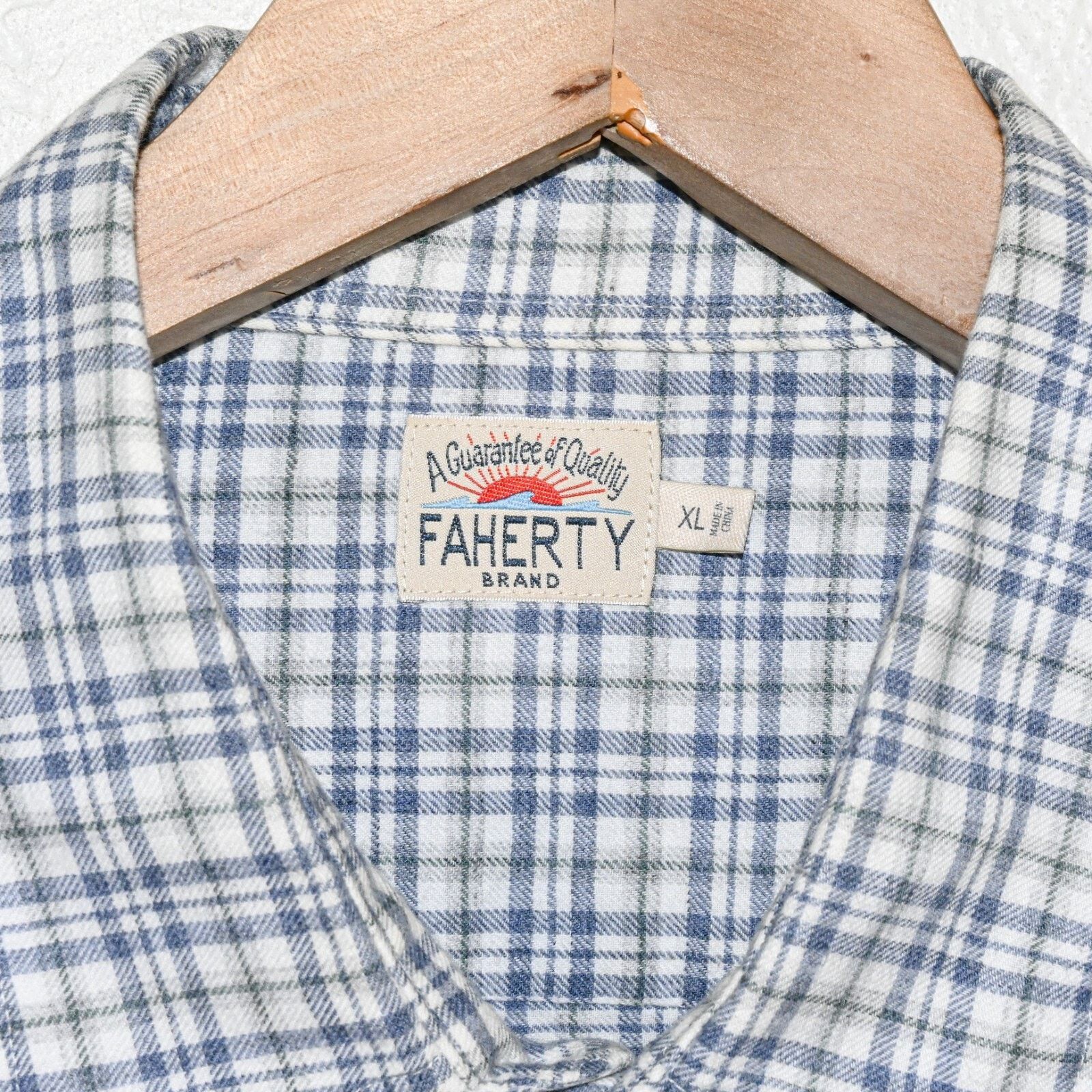 Faherty Faherty Men's XL Blue Gray Button up Flannel Shirt Plaid Size US XL / EU 56 / 4 - 4 Thumbnail