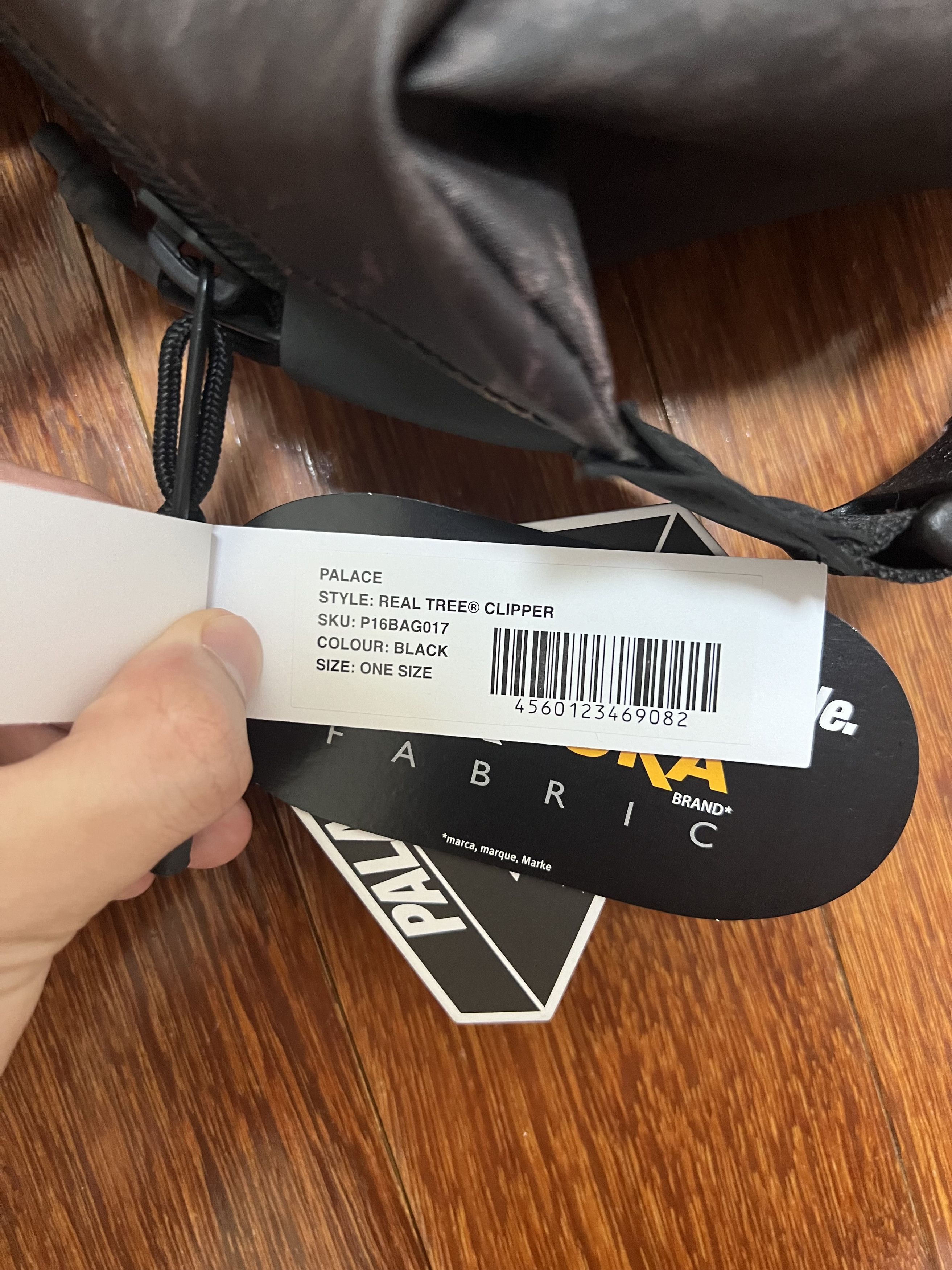 Palace 💚 2019 Palace Real Tree Clipper Duffel Black NEW Size ONE SIZE - 8 Thumbnail