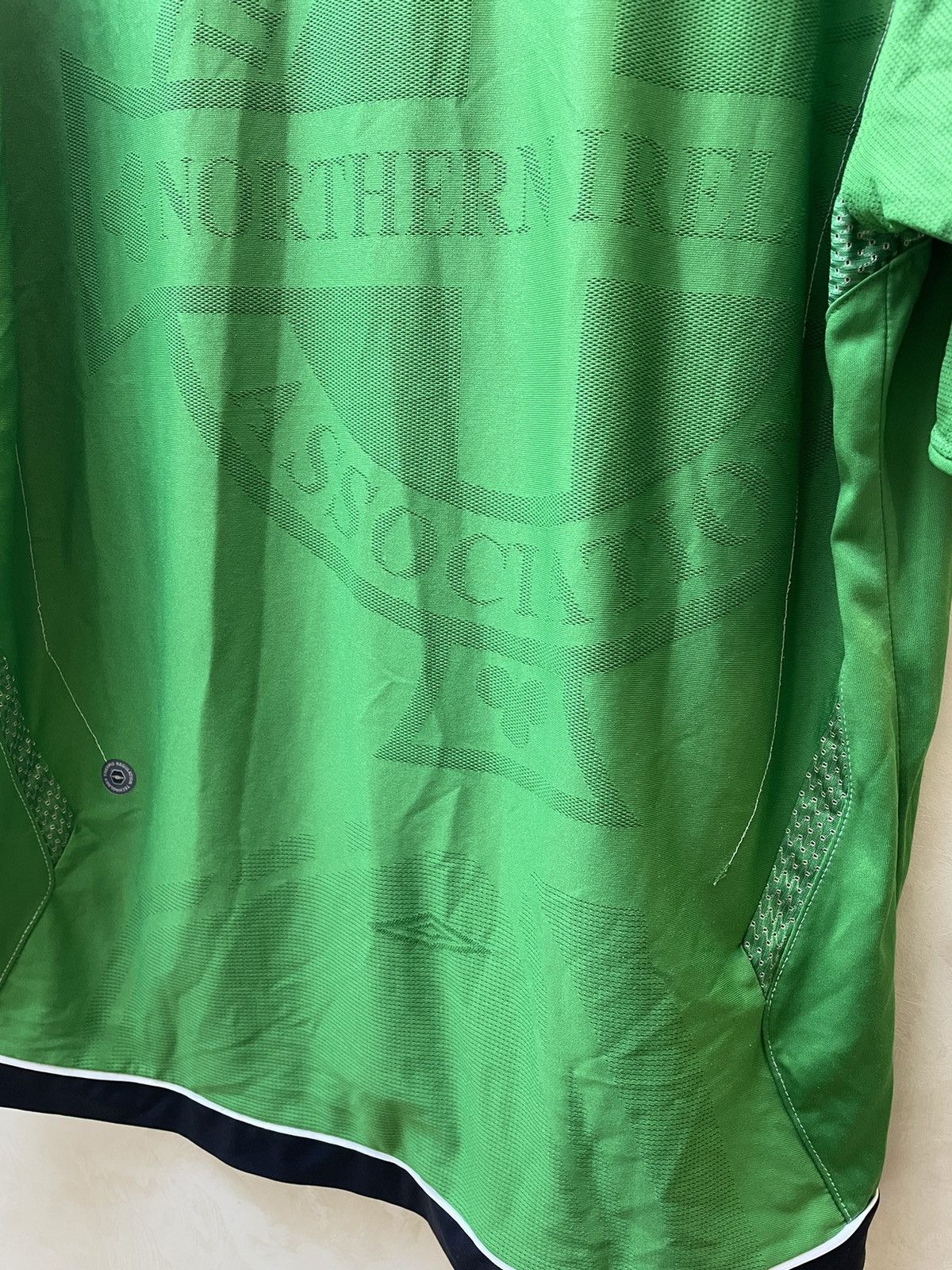 Umbro × Vintage Northern Ireland 2006 2007 2008 home shirt jersey soccer kit Size US XL / EU 56 / 4 - 7 Thumbnail