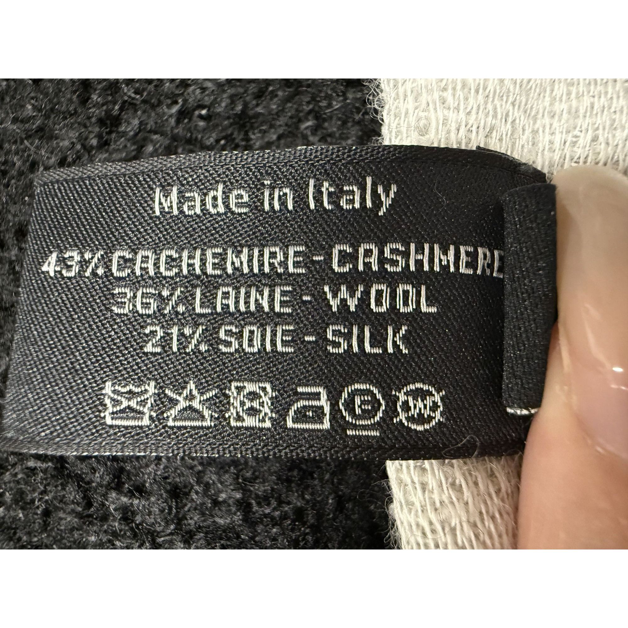 Chanel Chanel Gray Multicolor Logo Pattern Scarf 43% Cashmere 36% W Size ONE SIZE - 6 Thumbnail