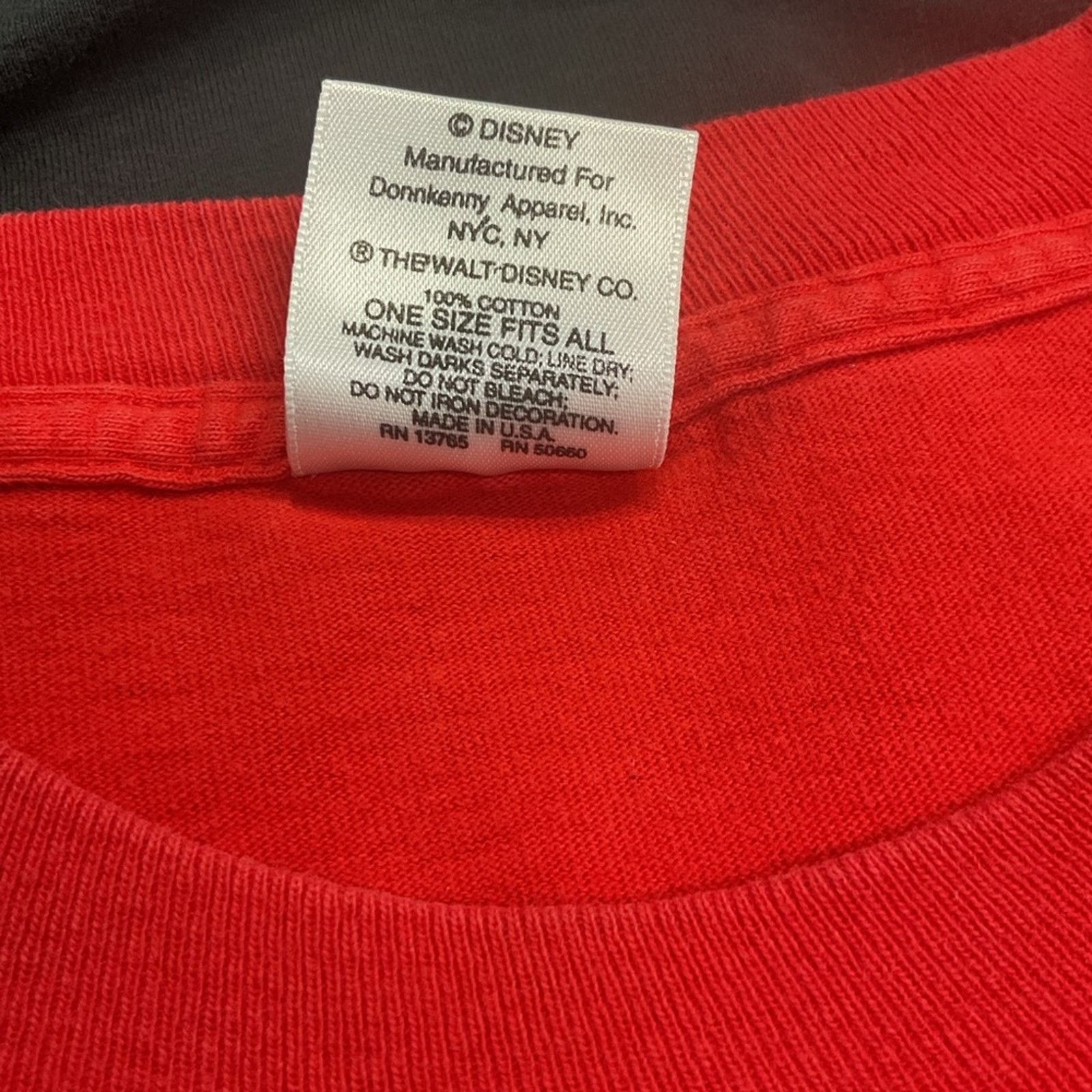 Mickey Mouse Vintage 90s Mickey & Co Graphic Red T-Shirt Size US XL / EU 56 / 4 - 5 Thumbnail