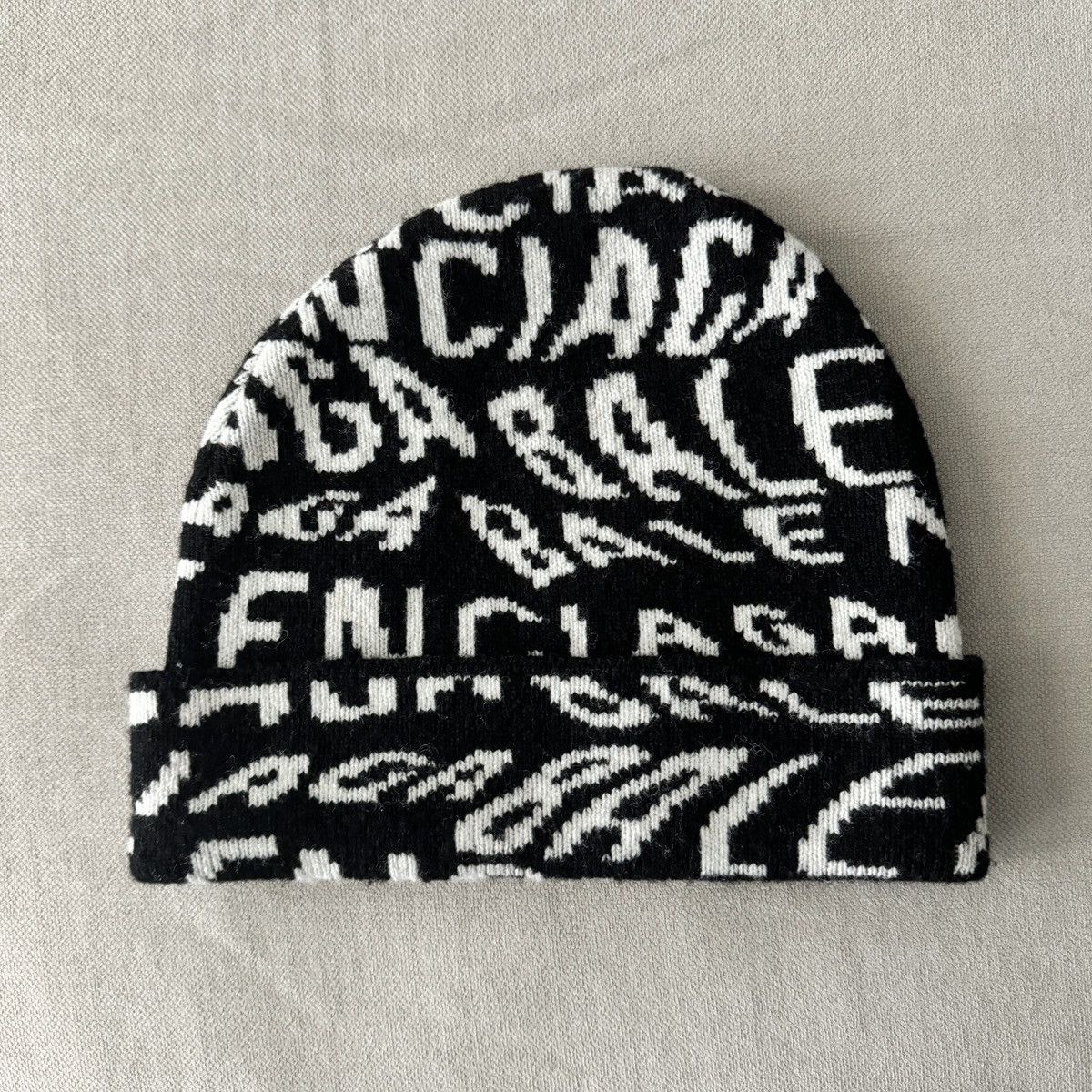 Balenciaga BEVERLY HILLS BEANIE | Grailed